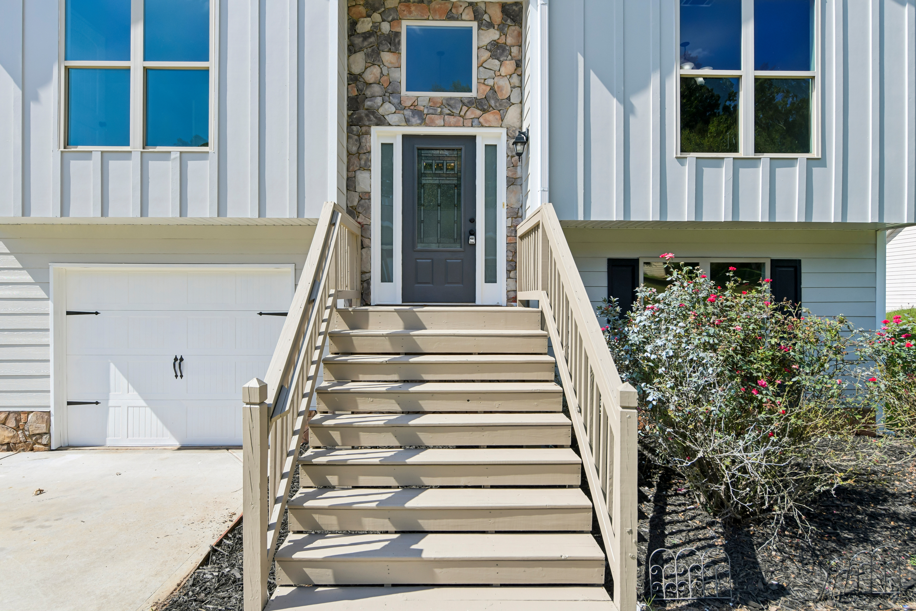 Photo 8 of 56 of 410 Redtail Rd, Jefferson, GA