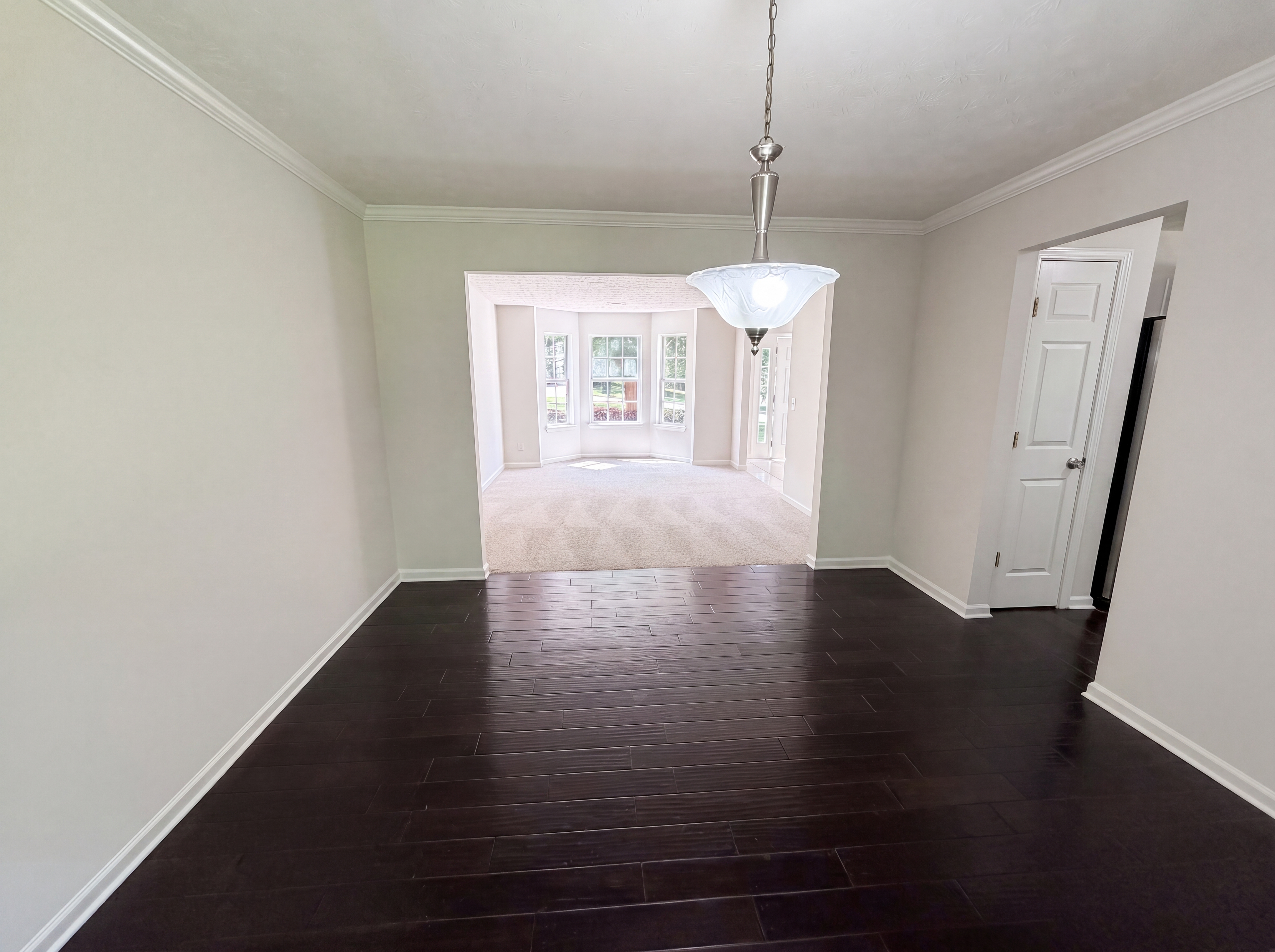 Photo 6 of 25 of 3582 Coveside Ct, Loganville, GA