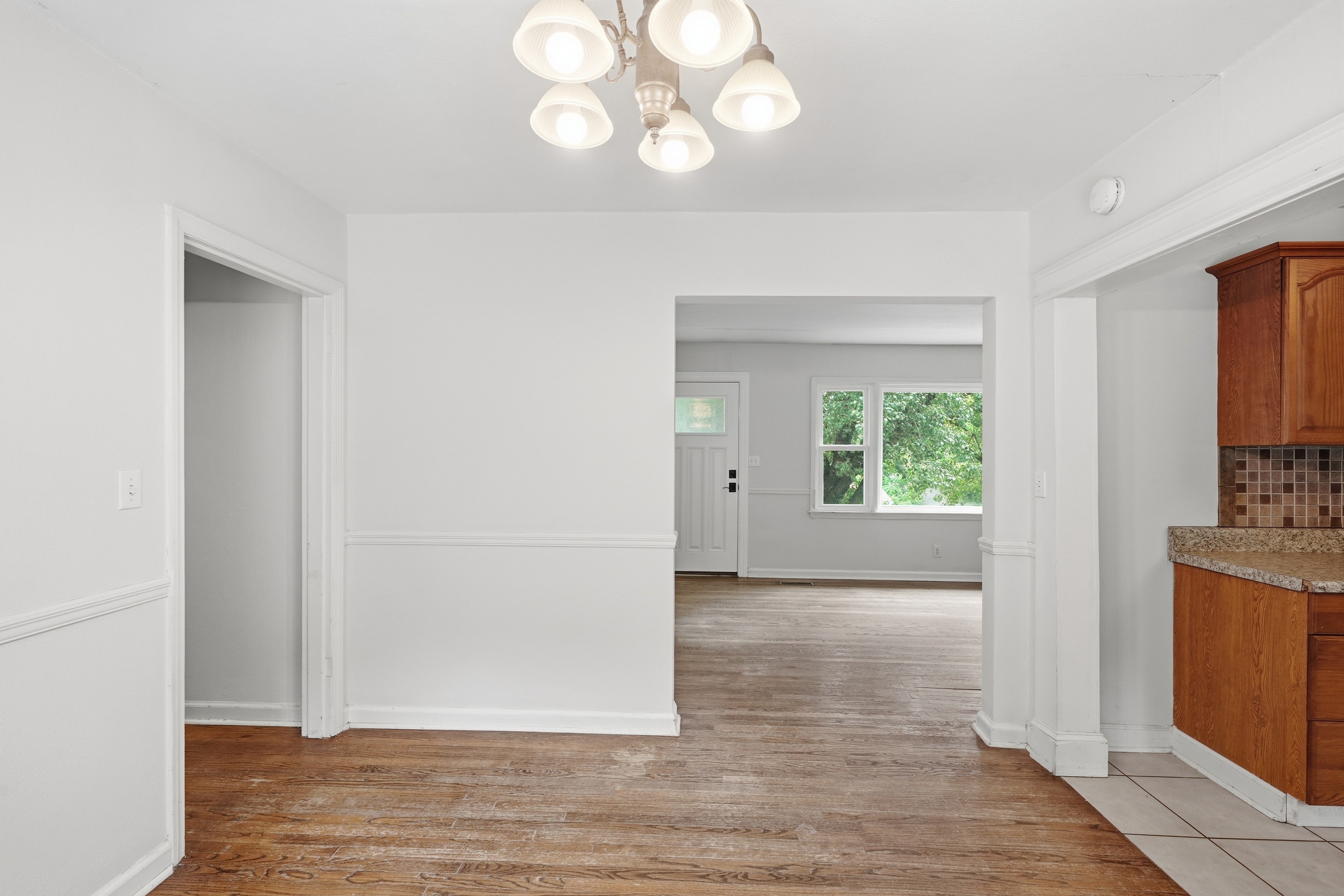 Photo 8 of 29 of 3703 Thrushwood Dr, Chattanooga, TN