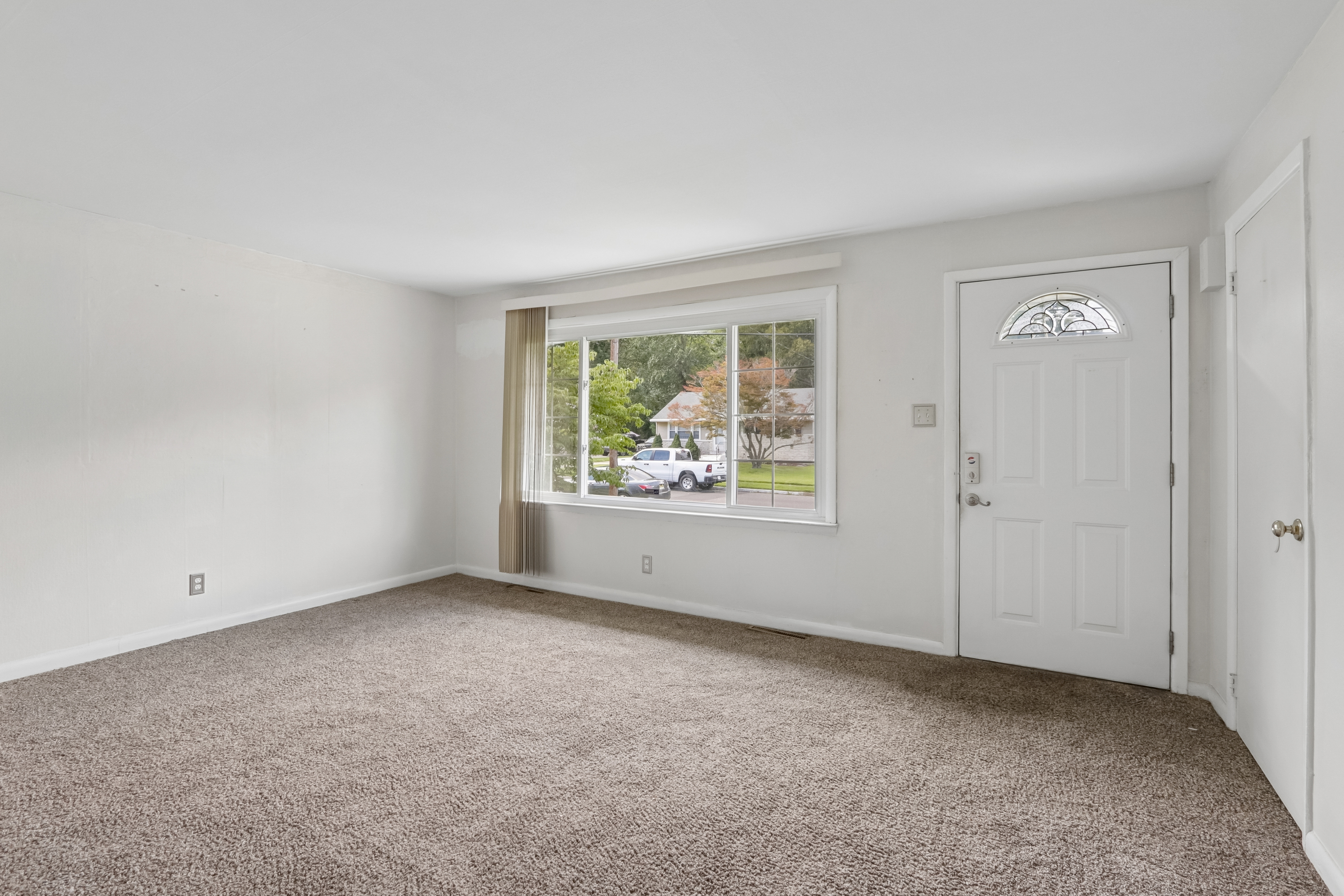 Photo 19 of 46 of 136 Cressmont Ave, Blackwood, NJ