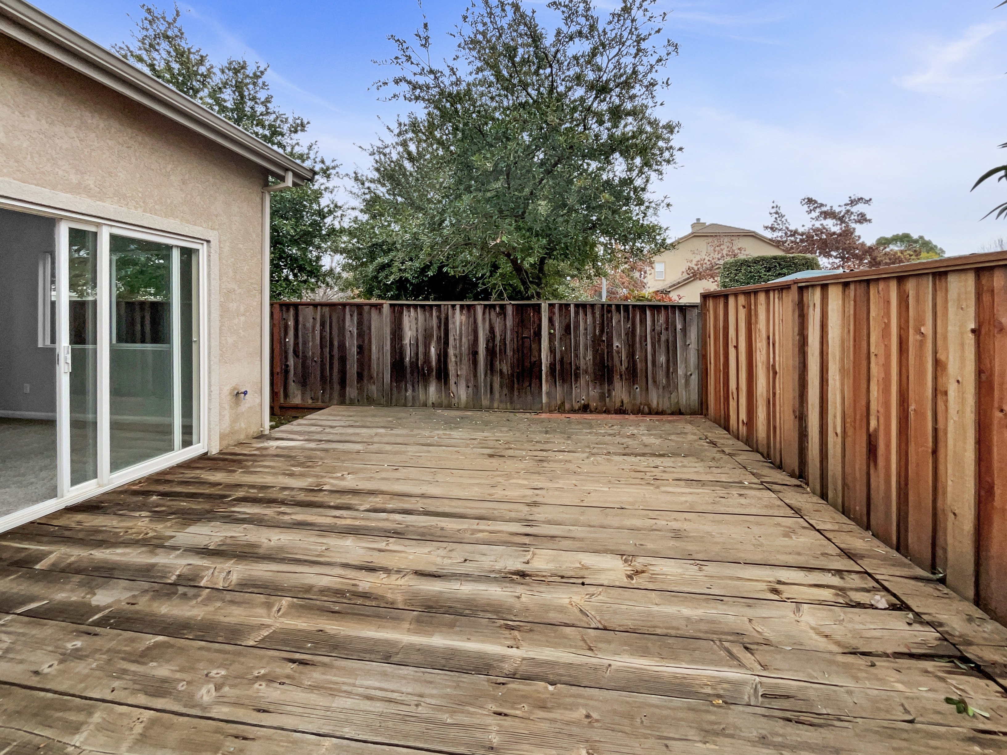Photo 13 of 23 of 4455 Meadow Valley Cir, Fairfield, CA