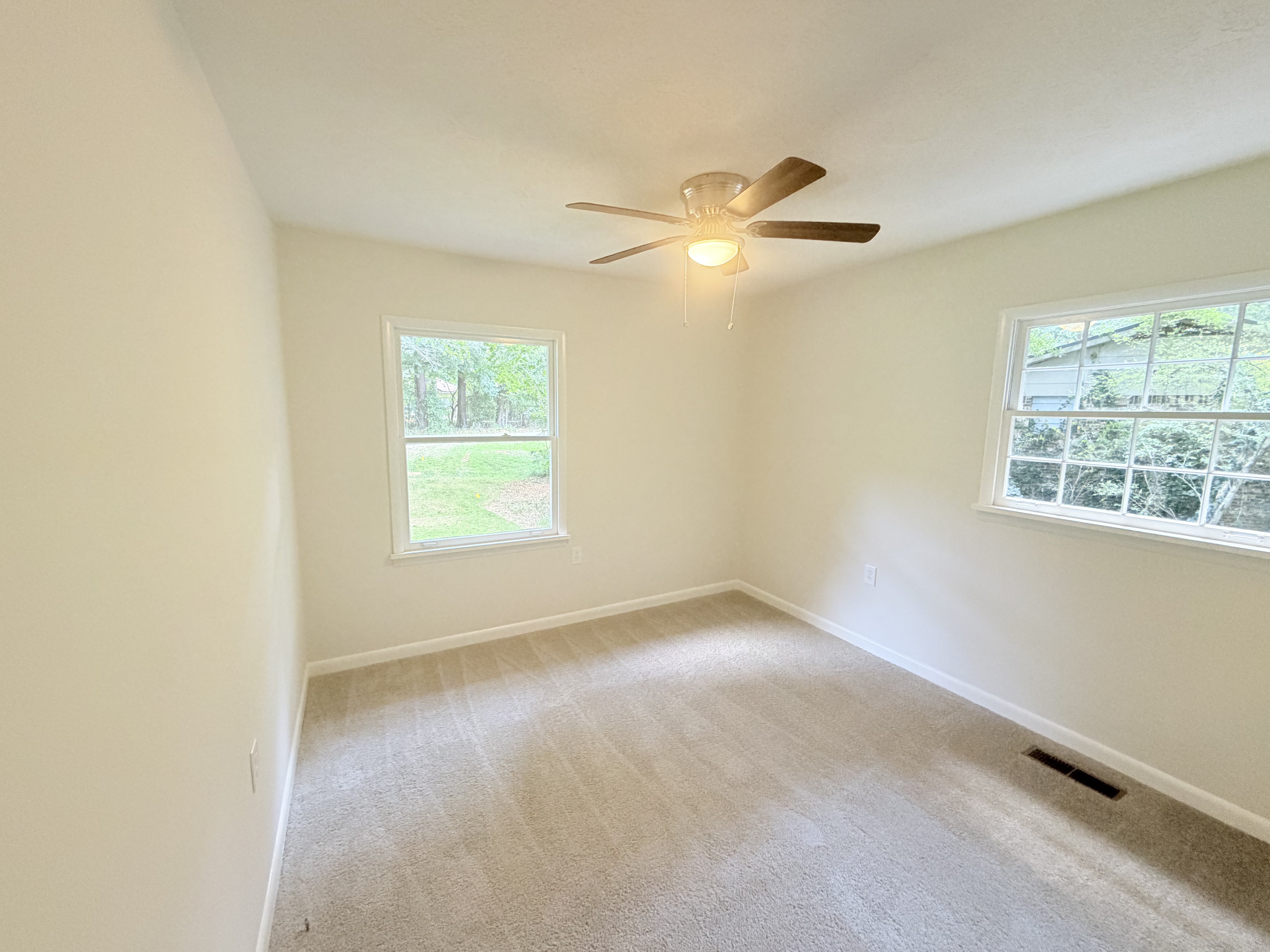 Photo 12 of 23 of 1181 Bouldercrest Cir, Watkinsville, GA