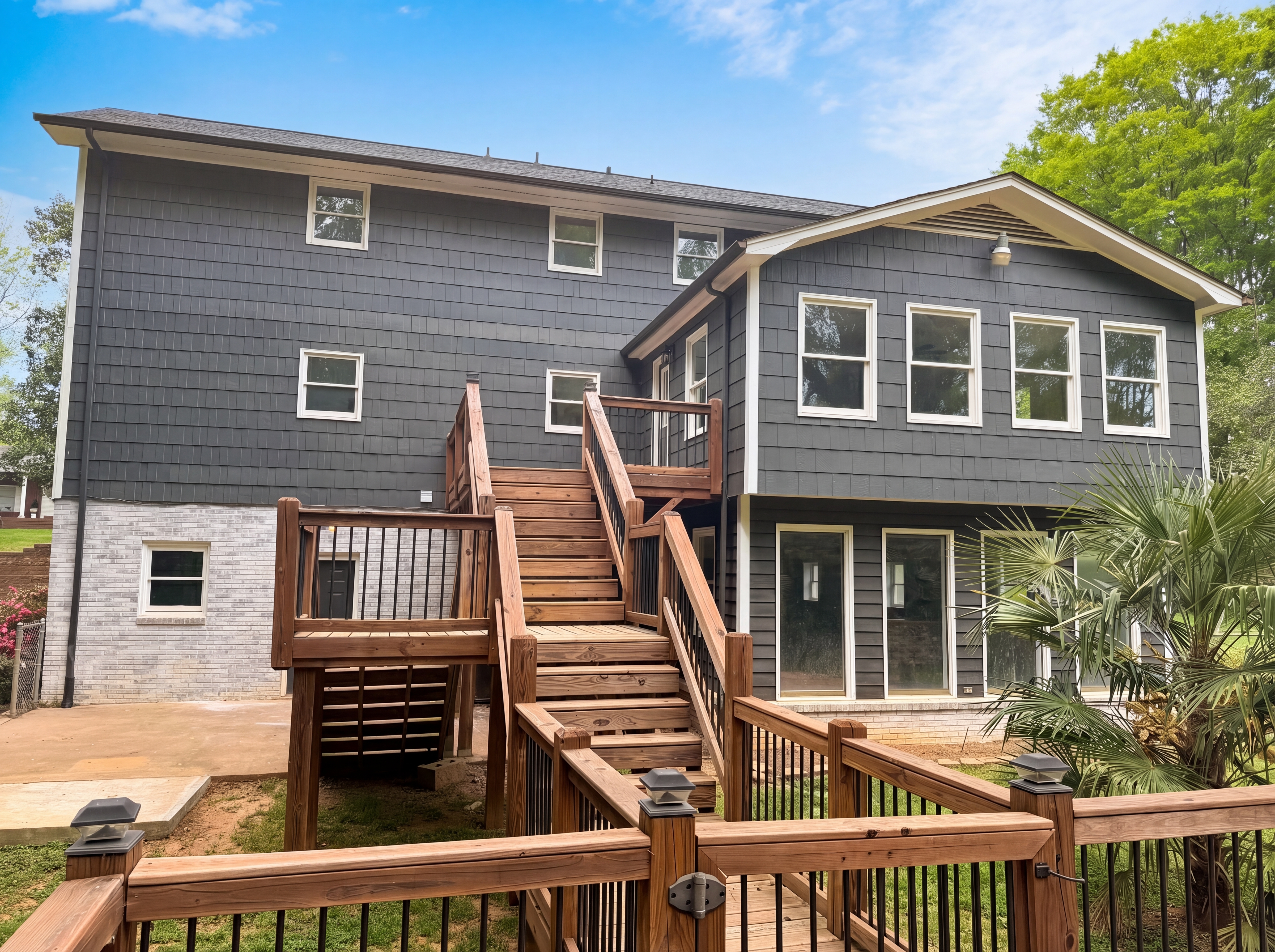 Photo 17 of 26 of 706 Crescent Dr, Cherryville, NC