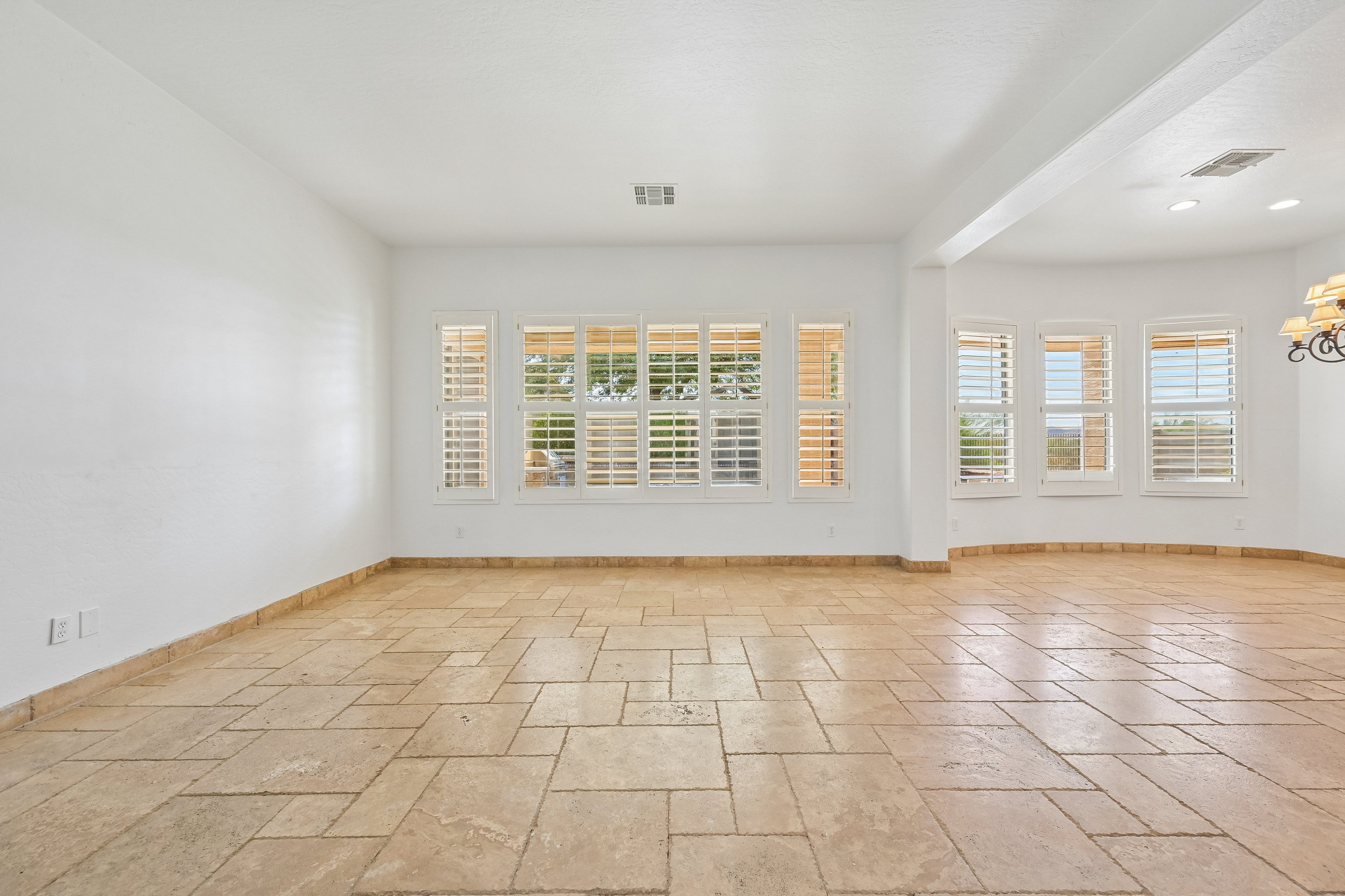 Photo 56 of 122 of 40003 N Majesty Trl, Anthem, AZ