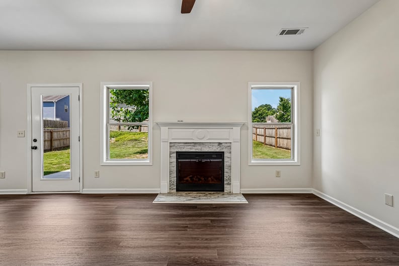 Property photo 3 of 1151 Glenwyck Dr