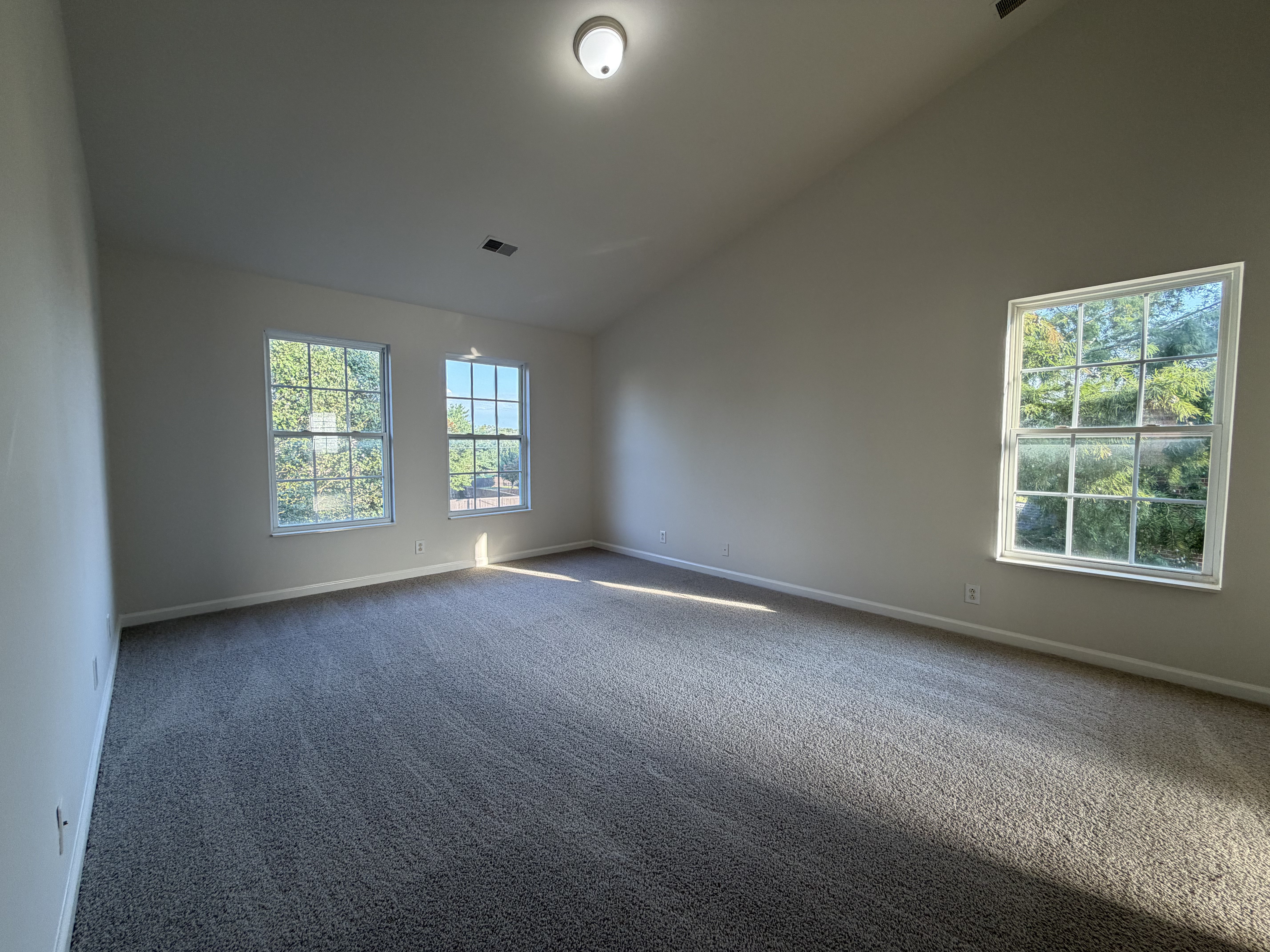 Photo 4 of 26 of 3009 Melbourne Ct E, Mount Juliet, TN