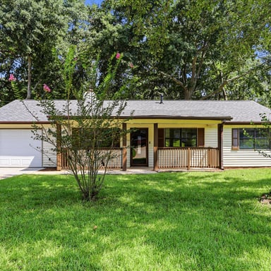 Property photo 1 of 3772 Charlotte Dr