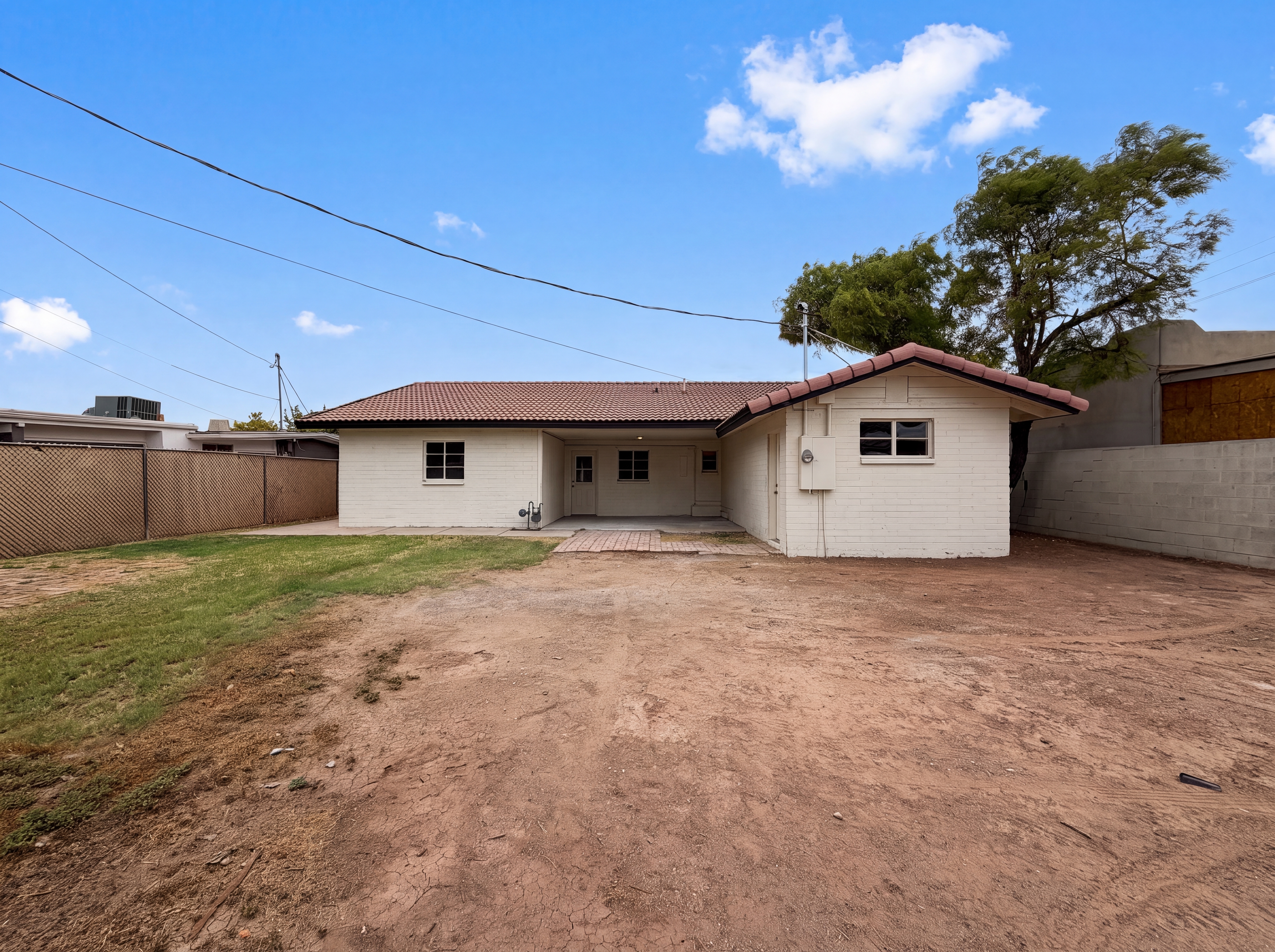 Photo 5 of 21 of 1507 W Wier Ave, Phoenix, AZ
