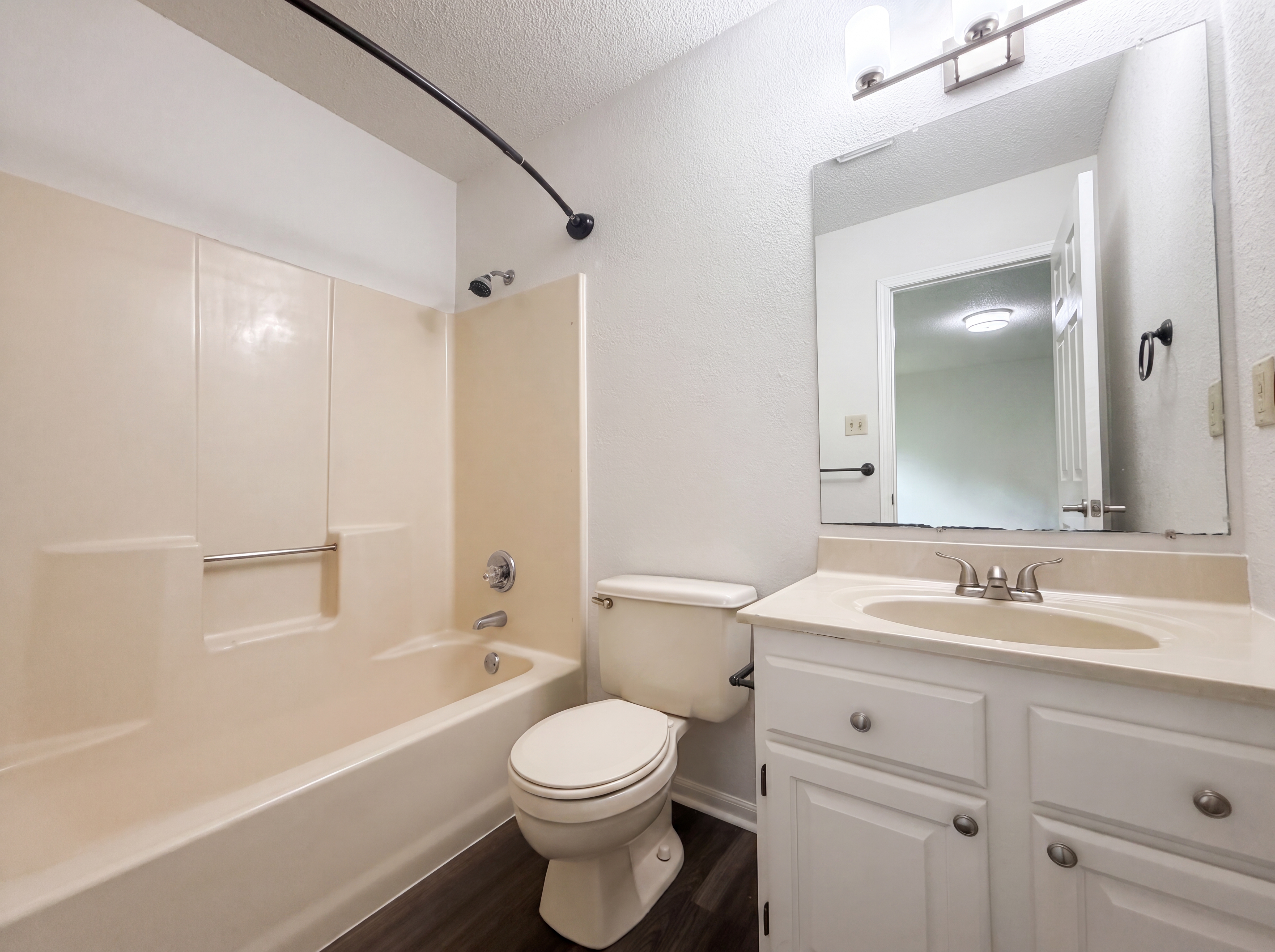 Photo 12 of 21 of 912 Mill Creek Dr, Imperial, MO