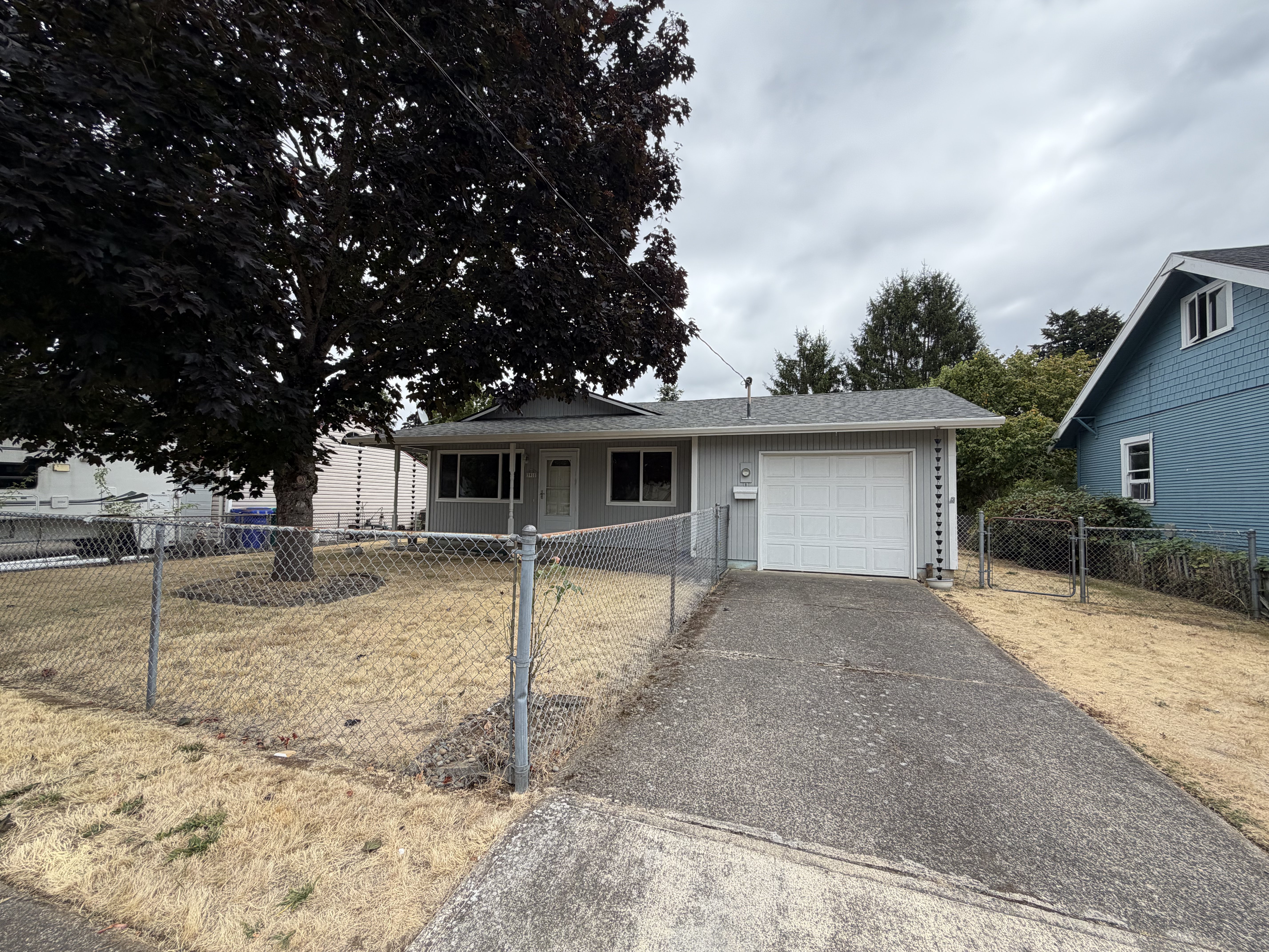 Photo 14 of 16 of 3910 SE 71st Ave, Portland, OR