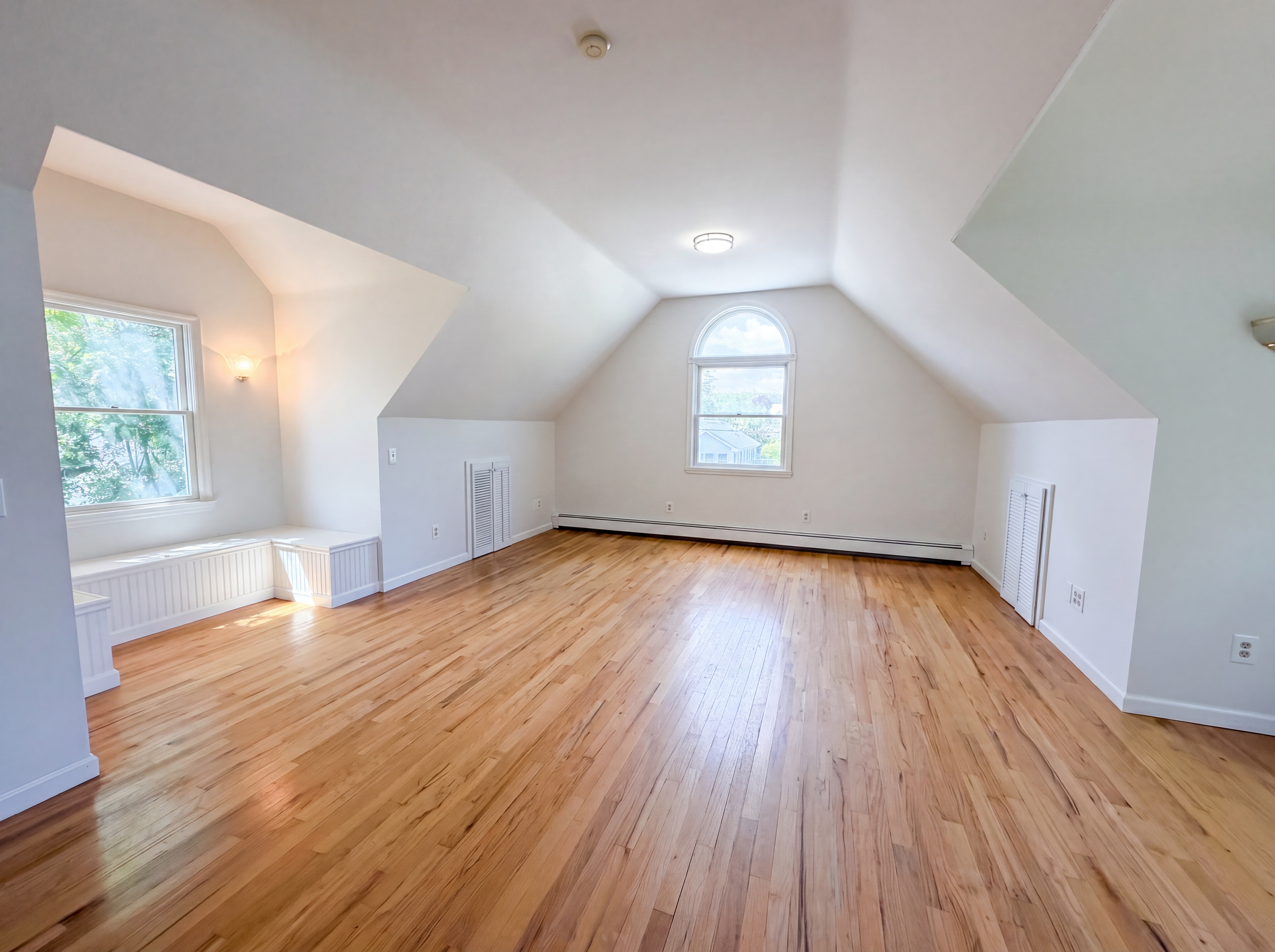Photo 21 of 26 of 43 Highland Ave, Patchogue, NY