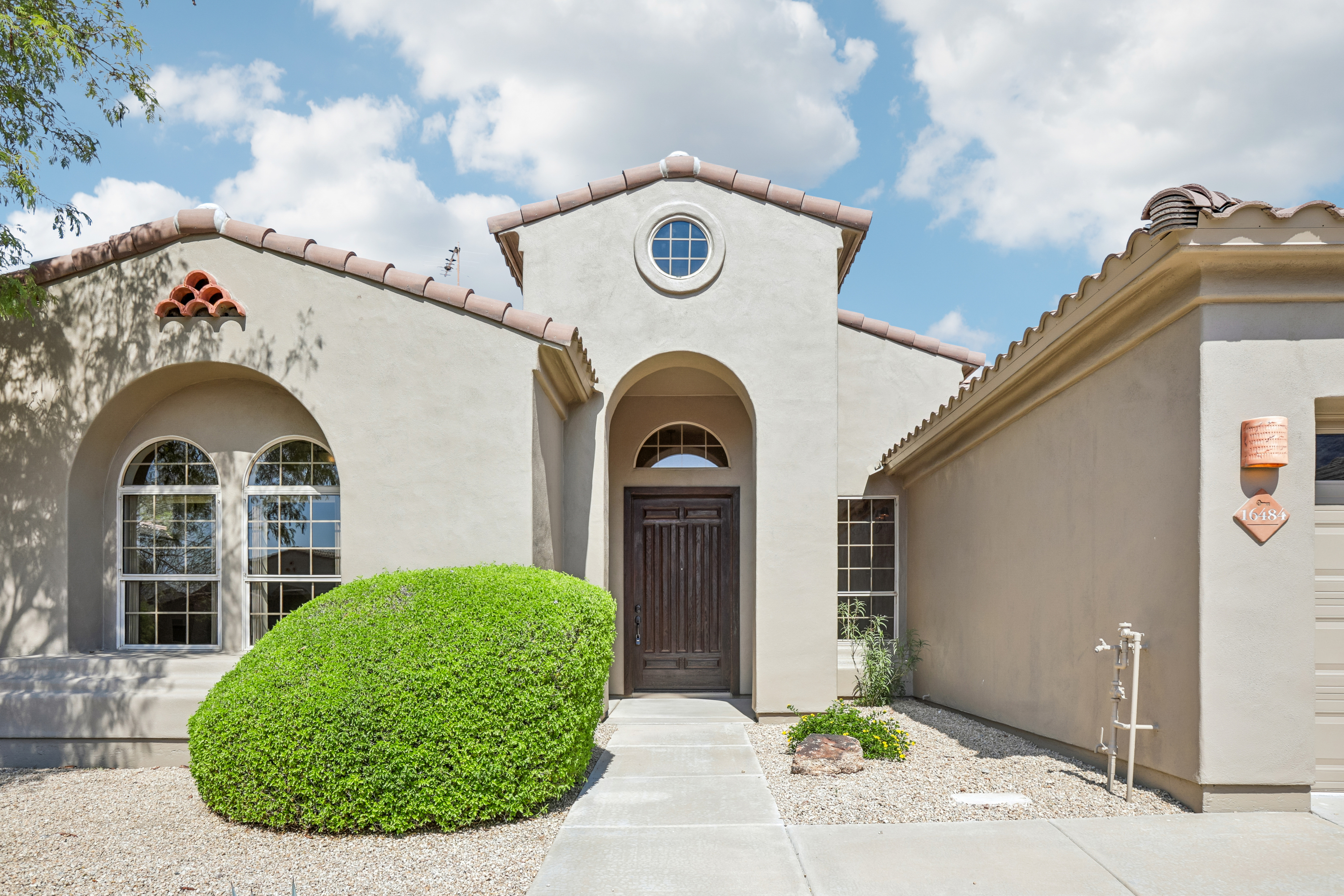 Photo 8 of 35 of 16484 N 108th Pl, Scottsdale, AZ