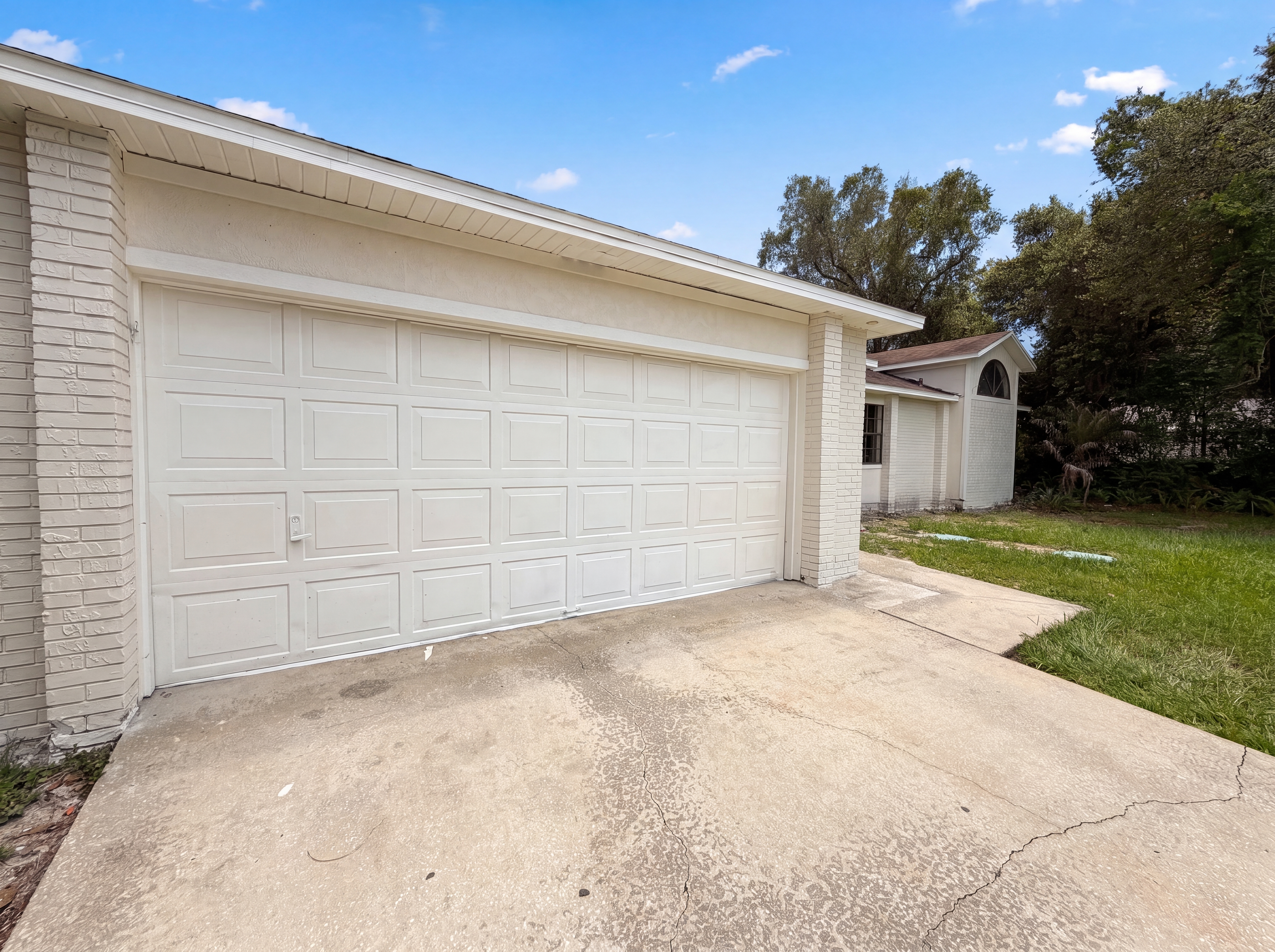 Photo 15 of 18 of 3143 Boxelder St, Deltona, FL