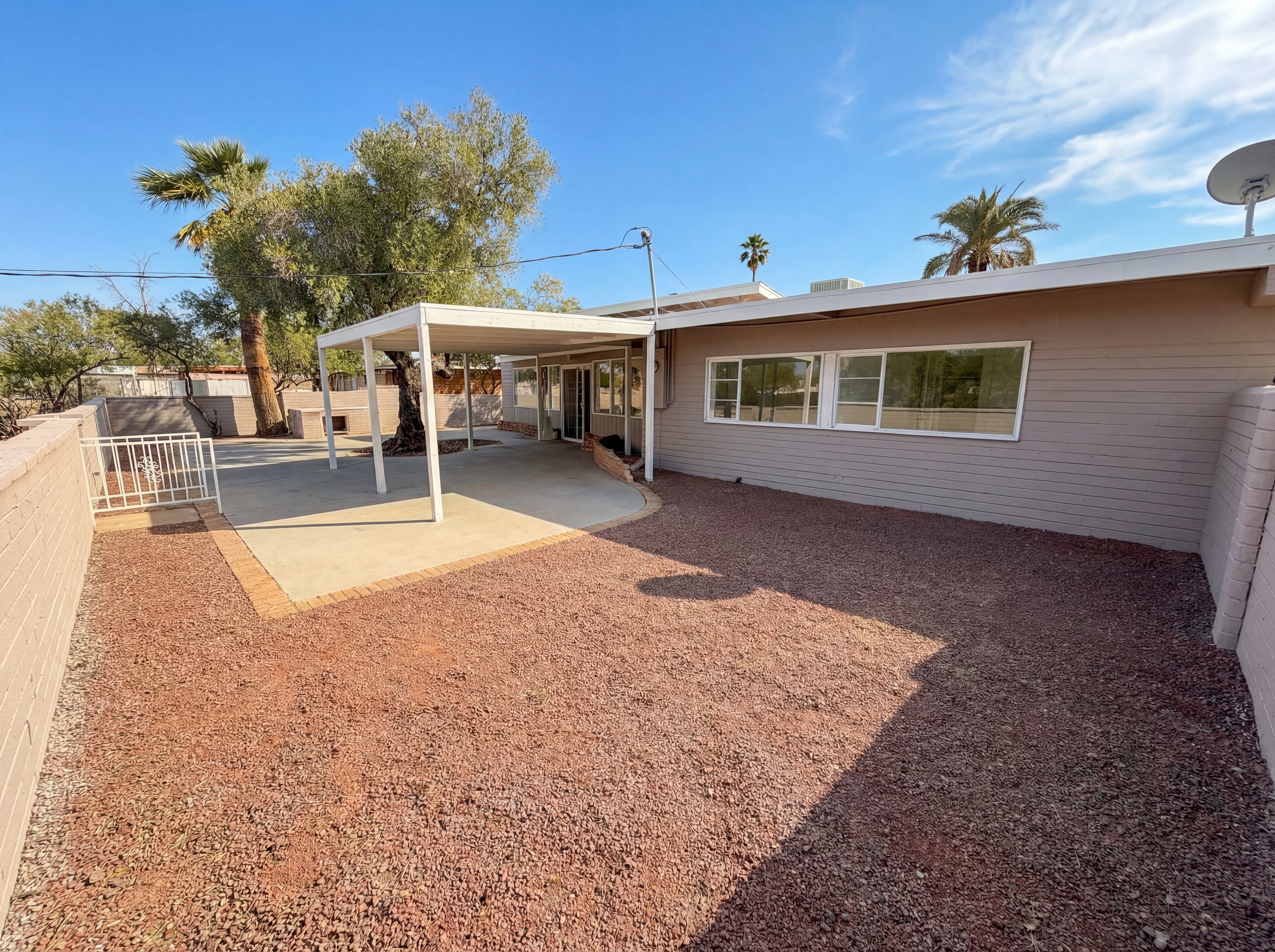 Photo 5 of 19 of 5211 E 20th St, Tucson, AZ