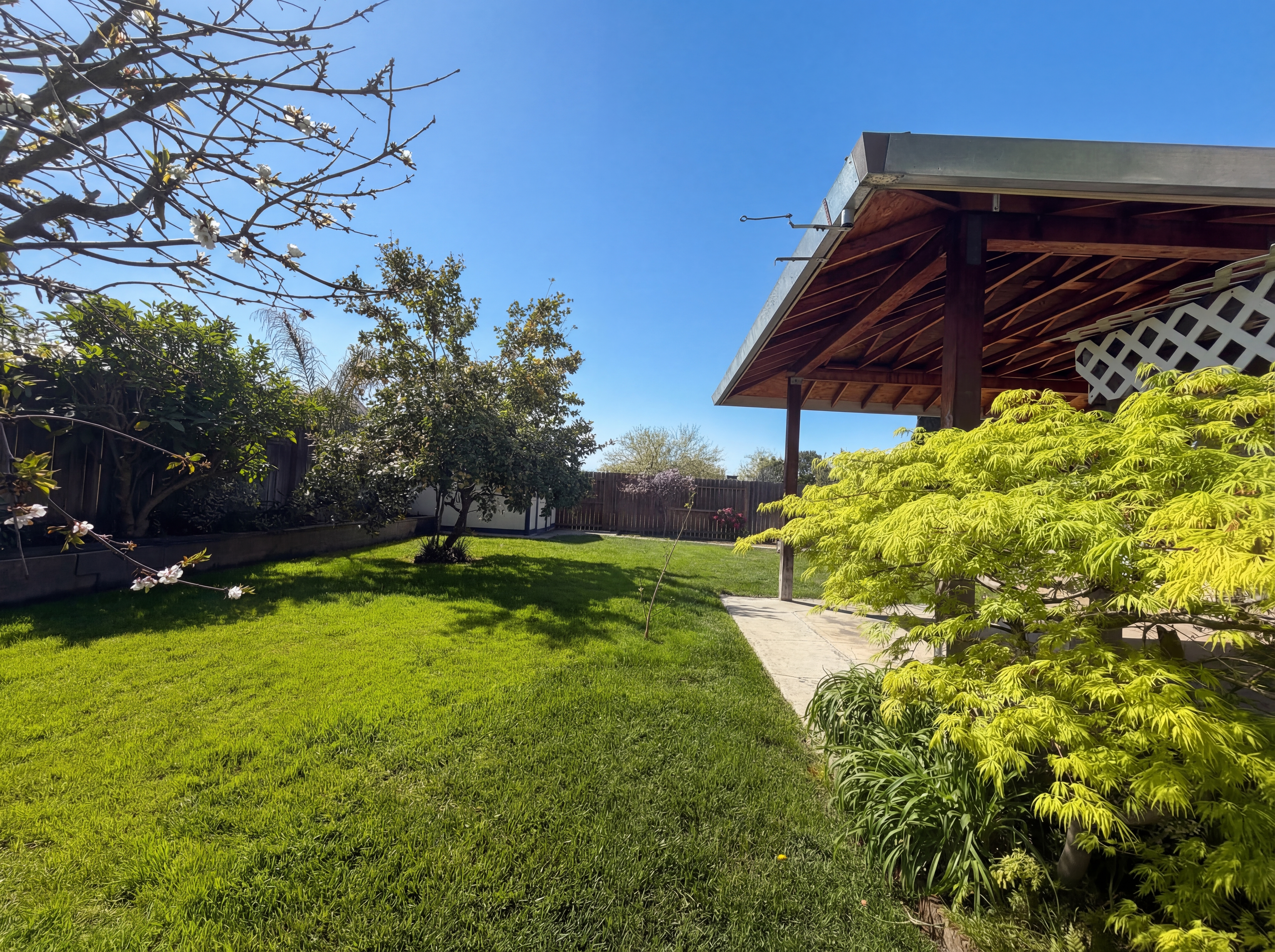 Photo 30 of 33 of 4814 Monet Way, Sacramento, CA