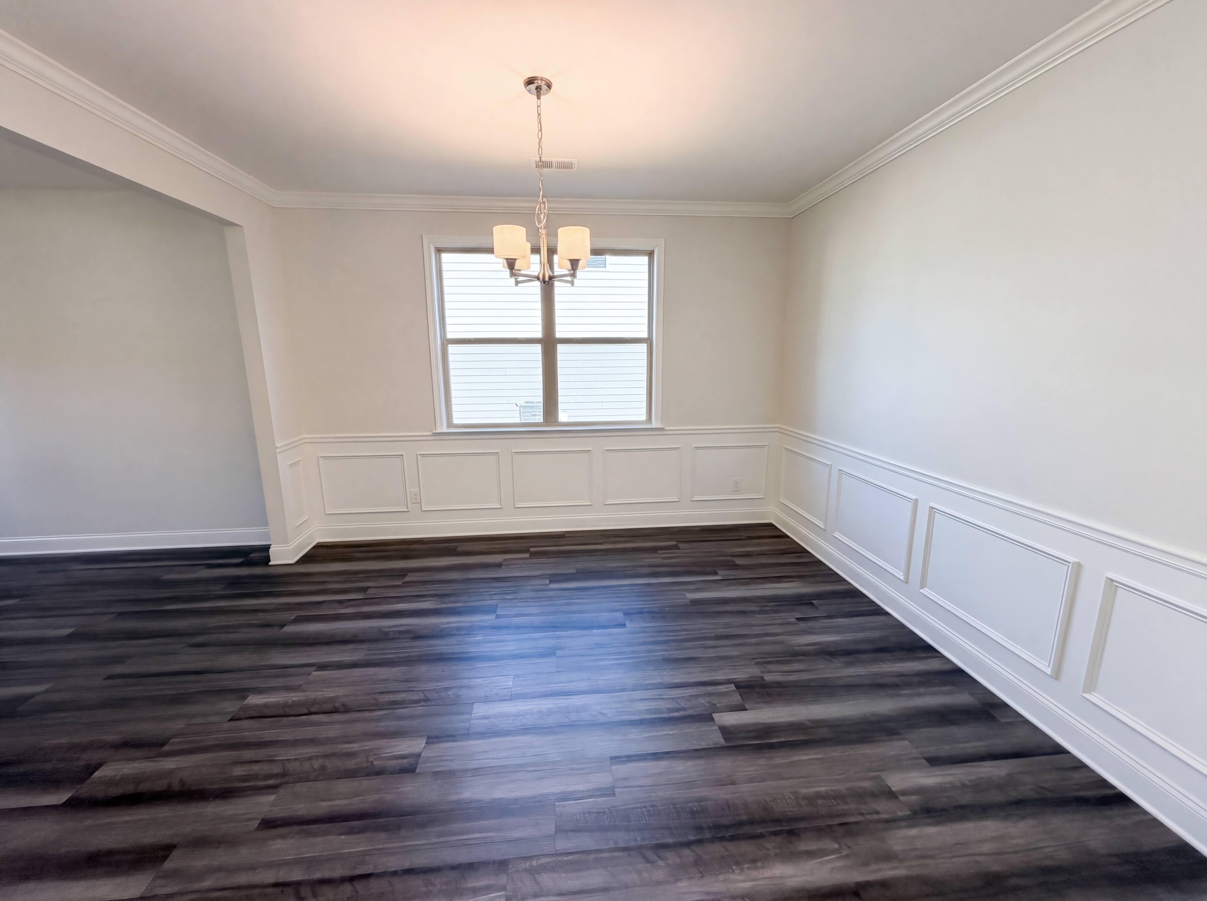 Photo 8 of 61 of 4877 Cooper Farm Dr, Buford, GA
