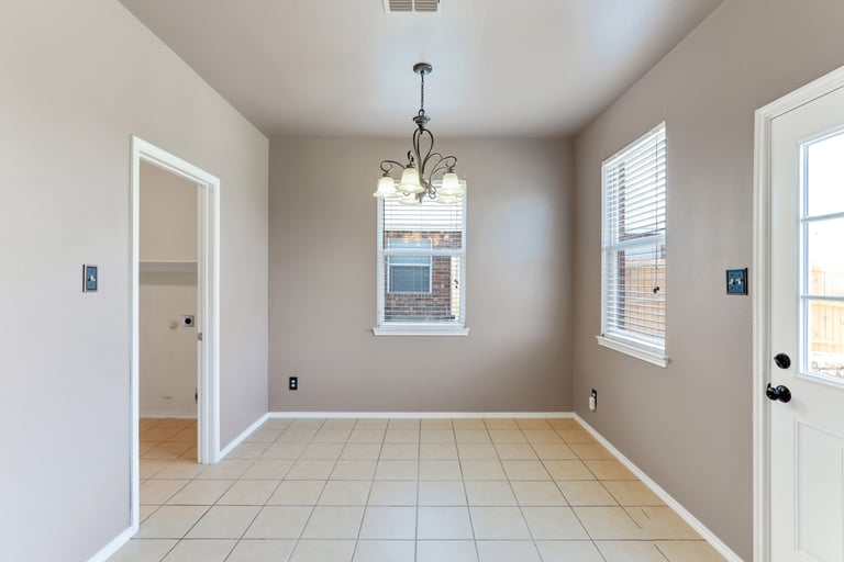 Photo 13 of 26 - 509 Cassia Way, Arlington, TX 76002