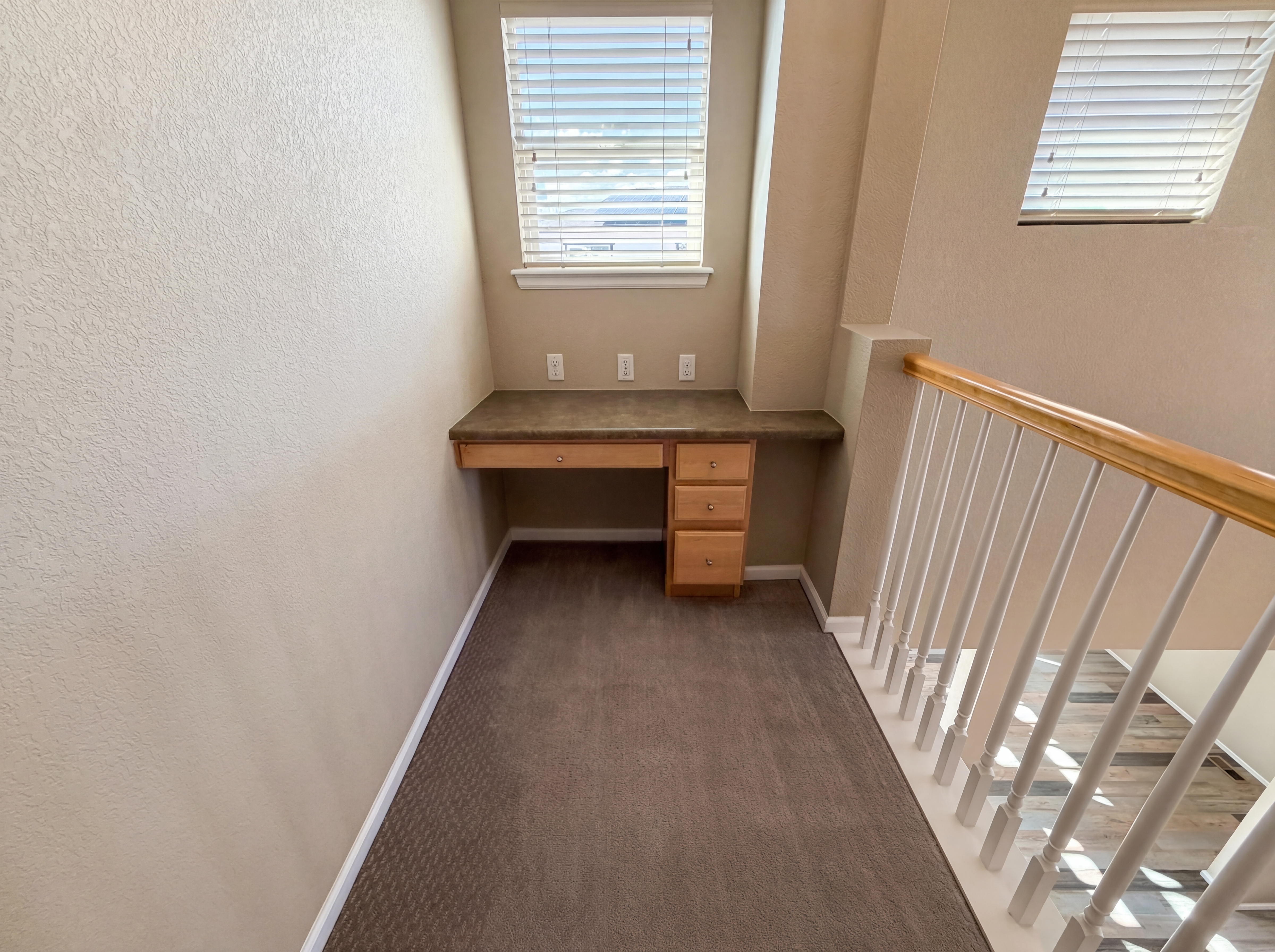 Photo 29 of 36 of 10049 Southlawn Cir, Commerce City, CO