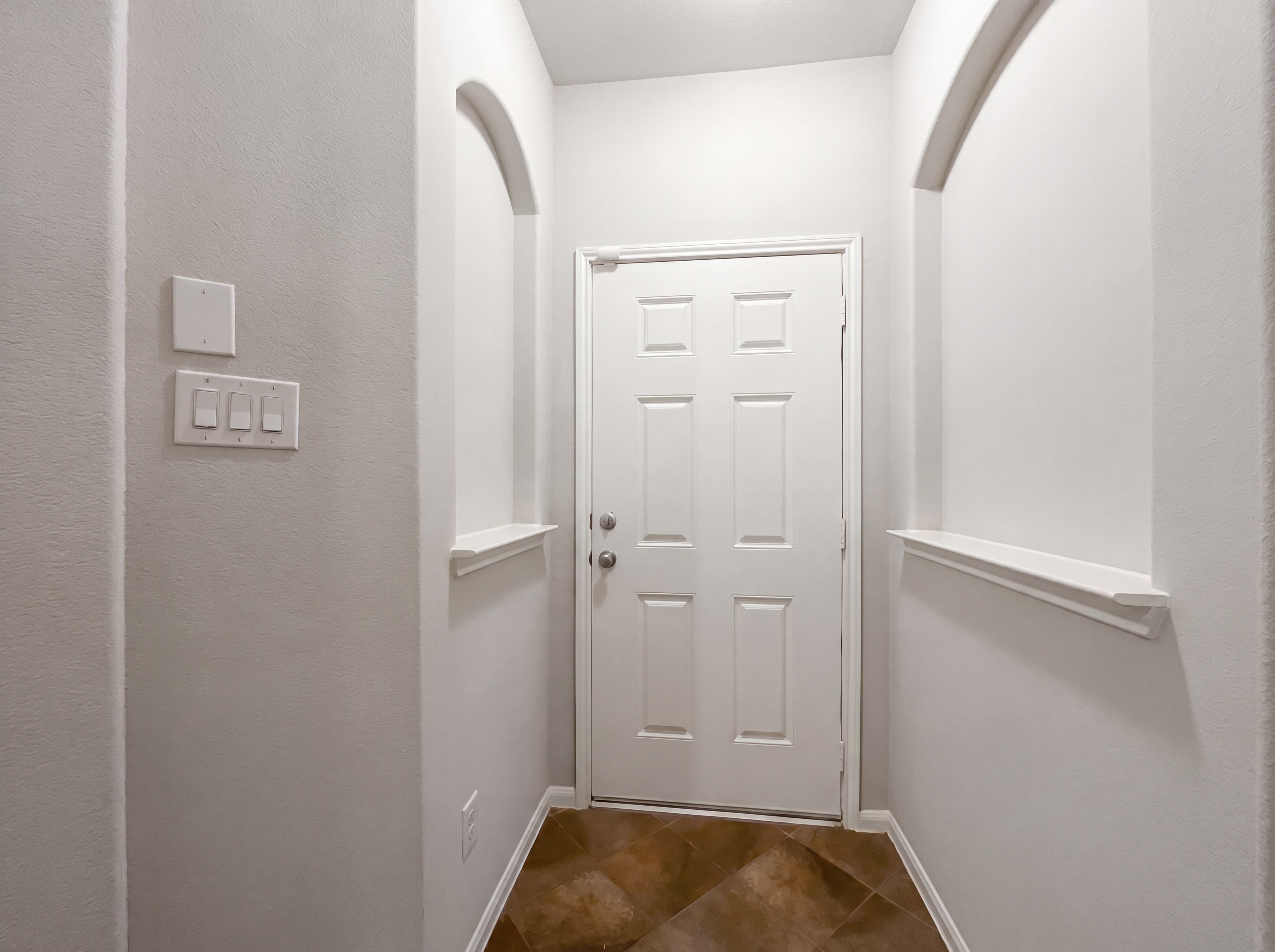 Photo 16 of 20 of 10310 Lake Huron Dr, Humble, TX