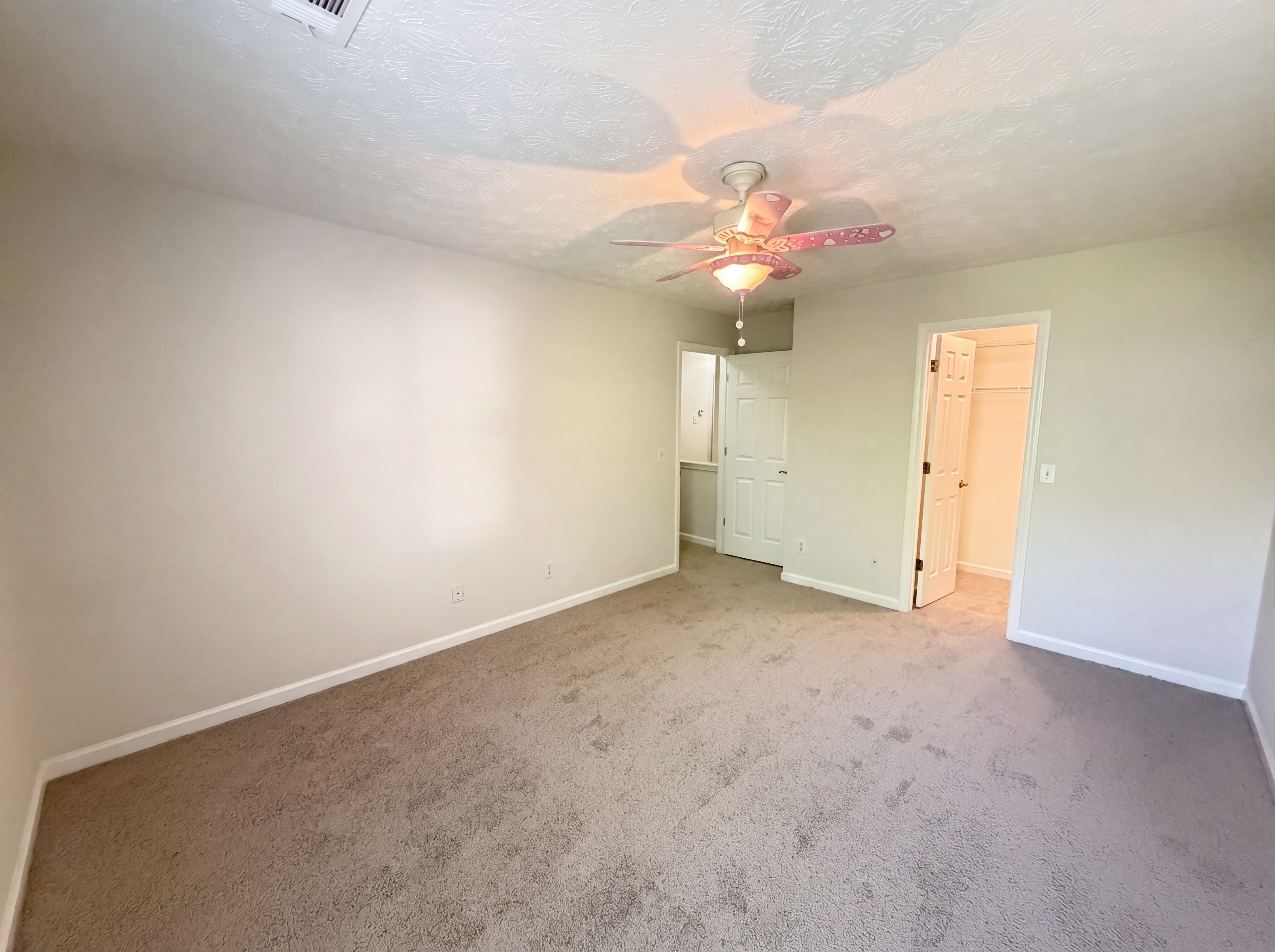 Photo 8 of 21 of 13331 Harpley Ct, Alpharetta, GA
