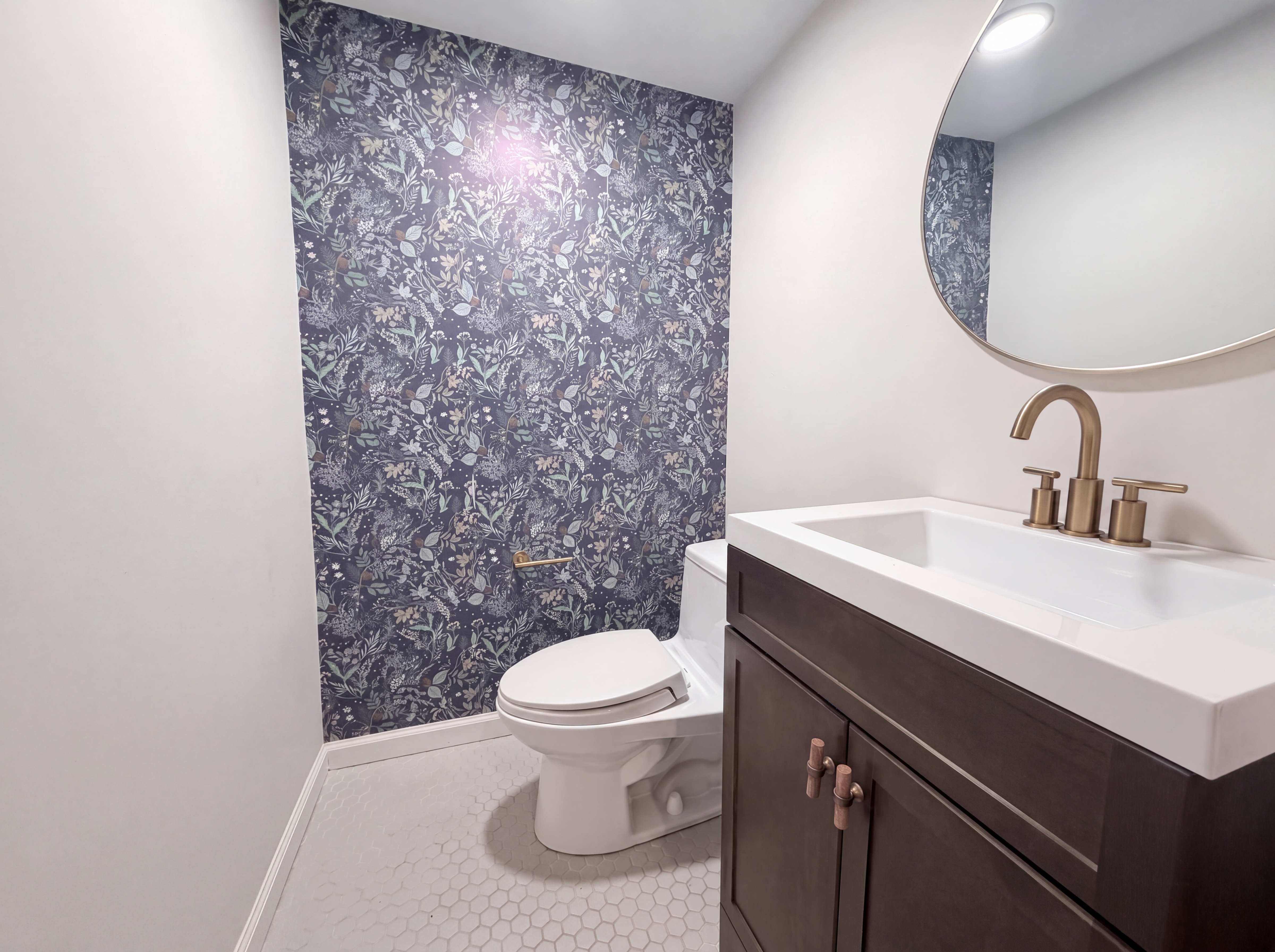 Photo 14 of 19 of 329 W McLelland Ave, Mooresville, NC