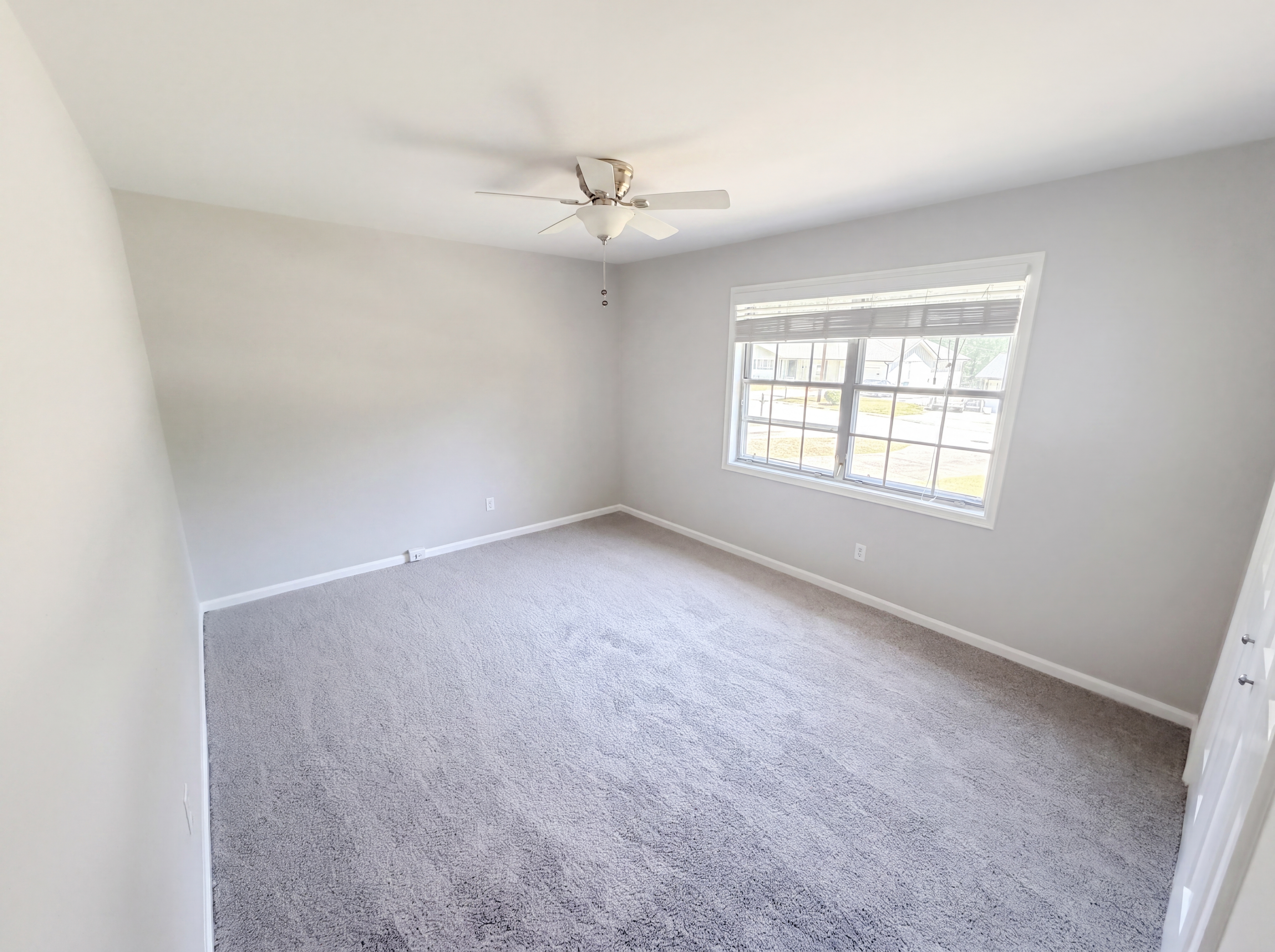 Photo 11 of 24 of 4134 Fawn Ln SE, Smyrna, GA