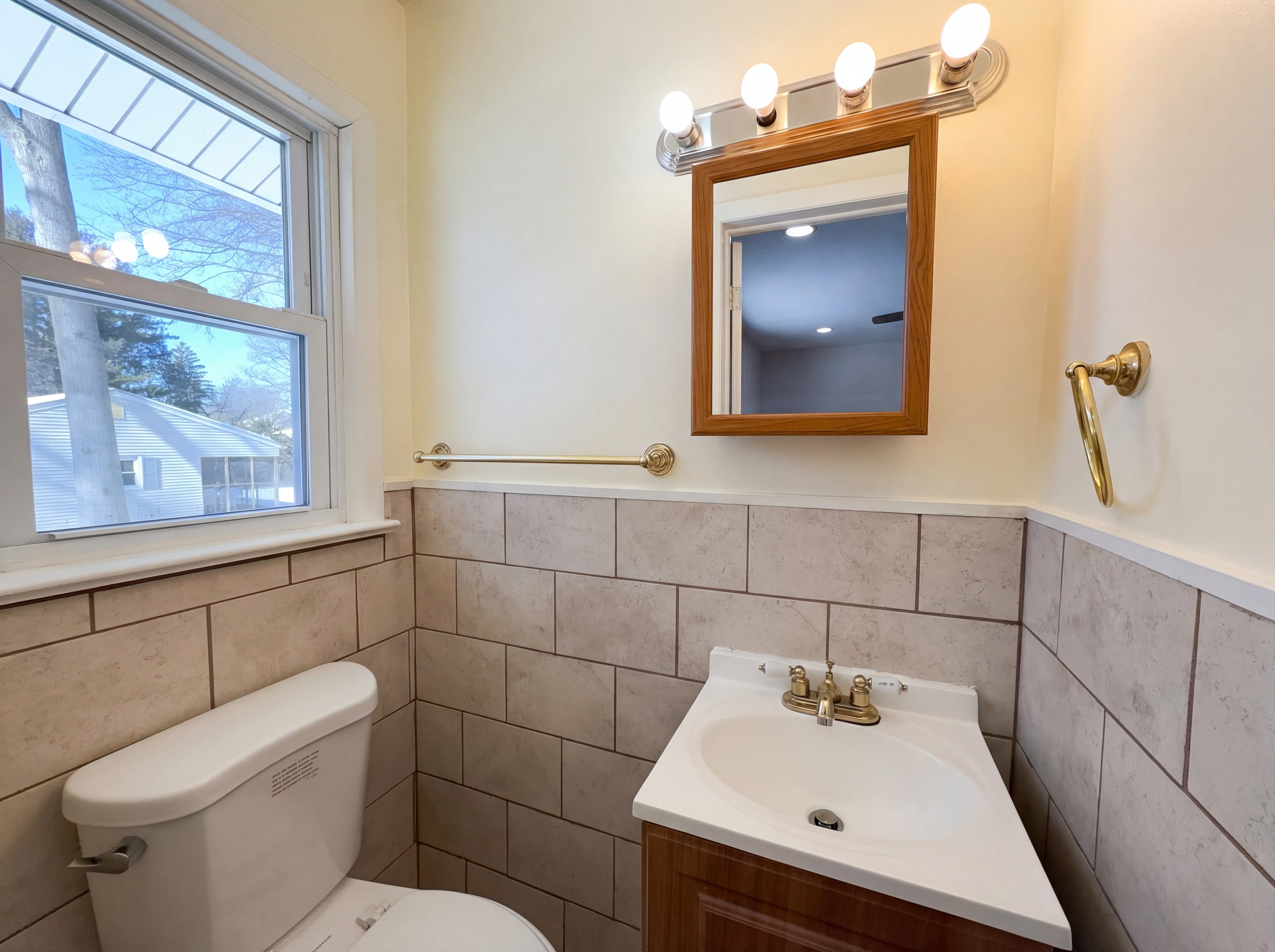 Photo 6 of 31 of 2622 Cleveland Ave, Township Of Washington, NJ