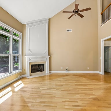 Property photo 3 of 3054 Montclair Cir SE