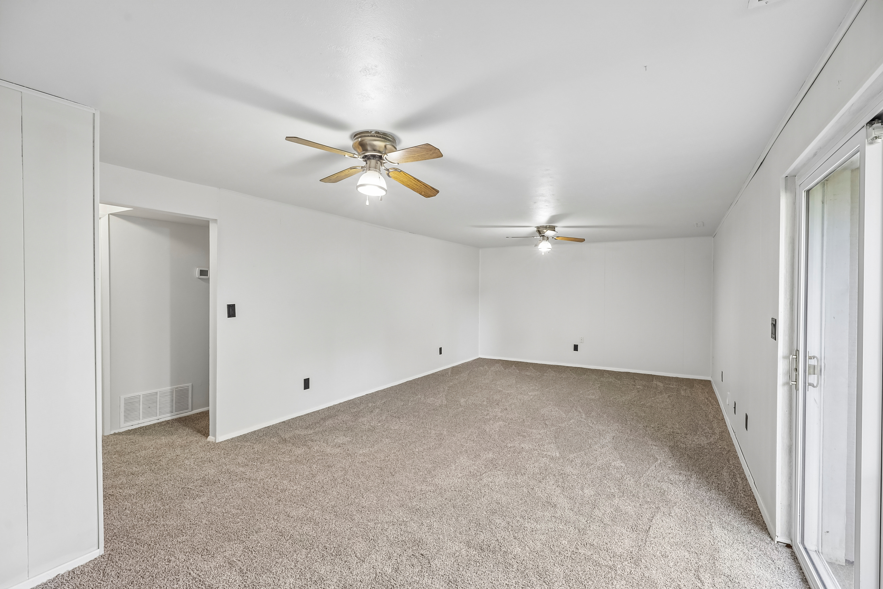Photo 32 of 39 of 6423 Luton Ct, Dayton, OH