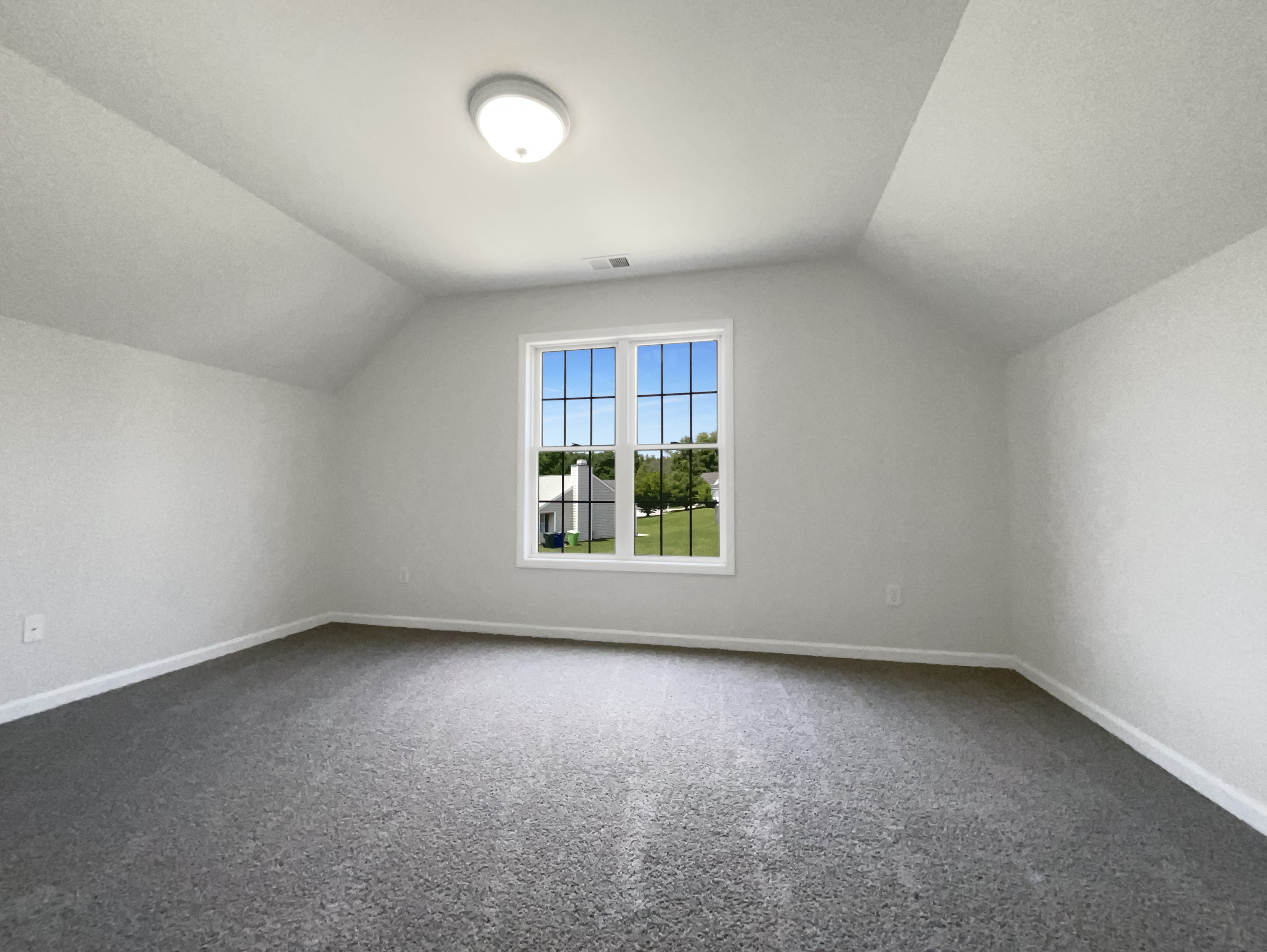 Photo 13 of 19 of 4025 Scofield Dr, Raleigh, NC