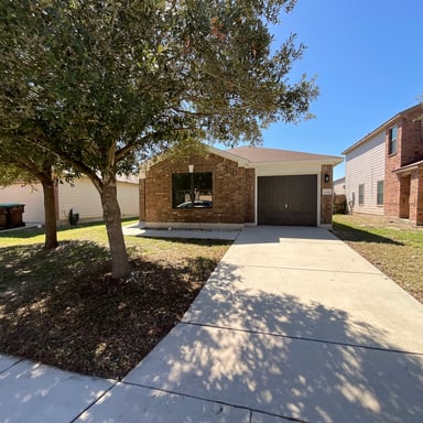 Property photo 1 of 10146 Maple Rnch
