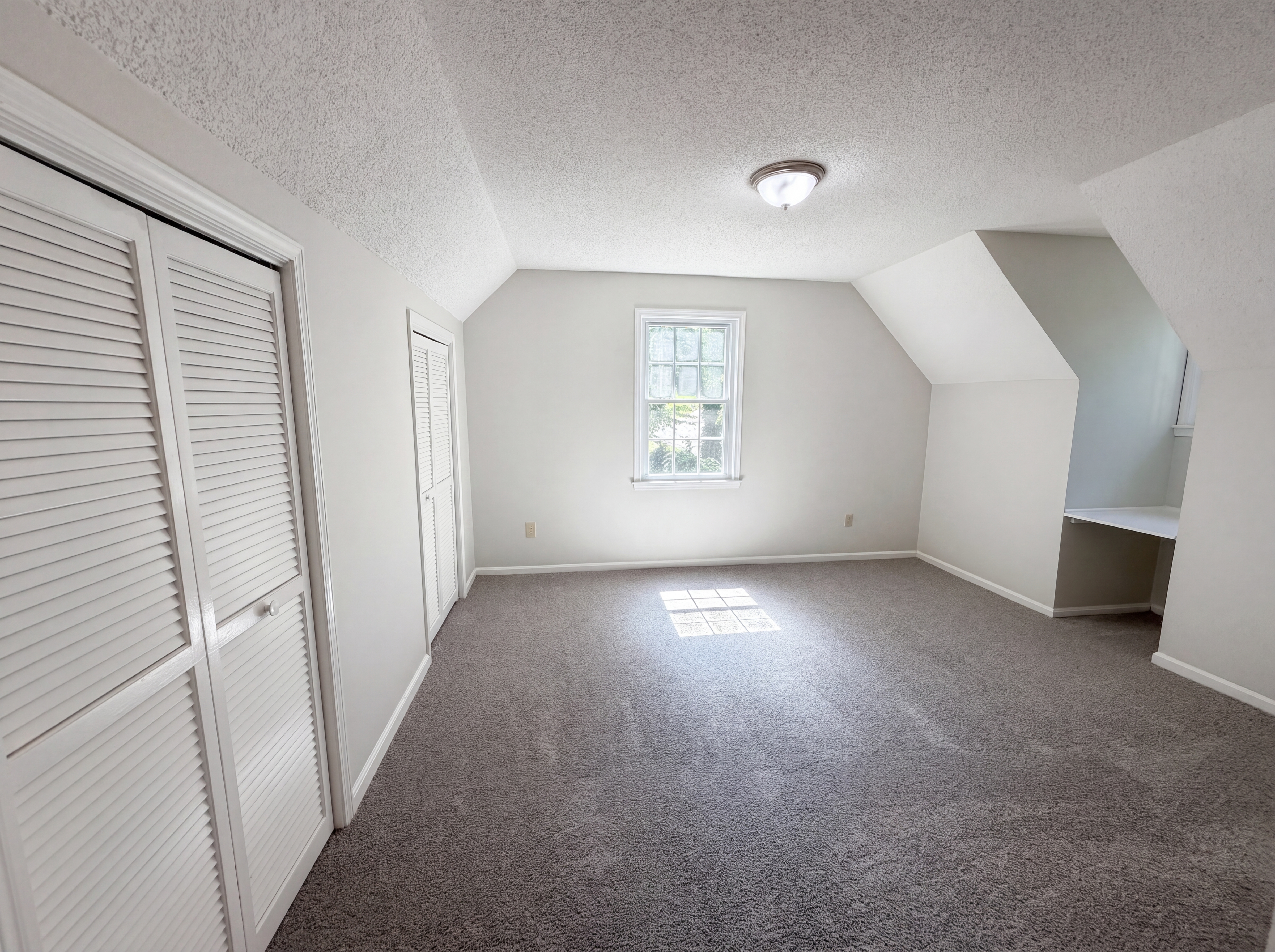 Photo 17 of 29 of 260 Woodwinds Dr, Columbia, SC