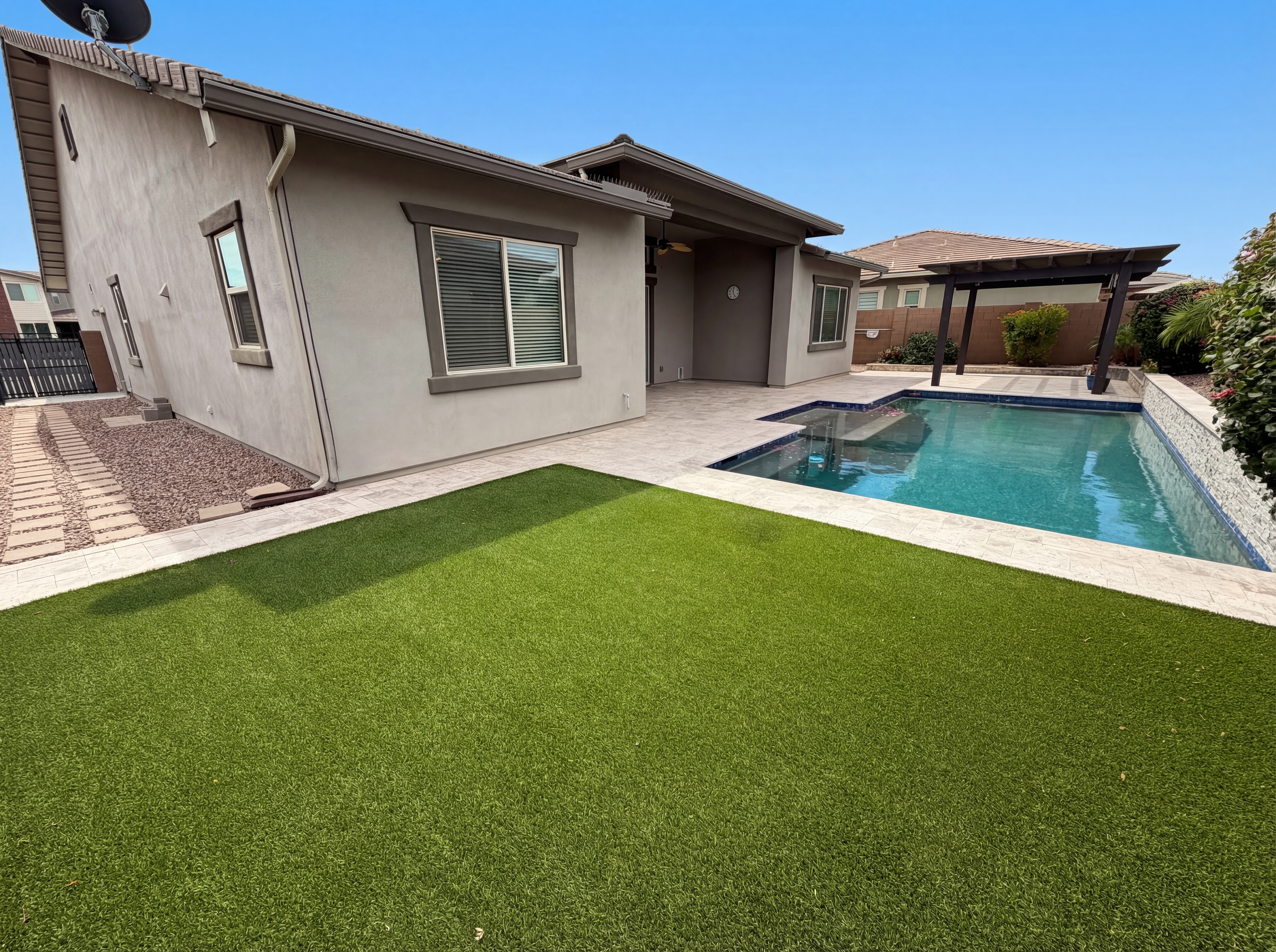 Photo 5 of 41 of 13724 W Harvest Ave, Litchfield Park, AZ