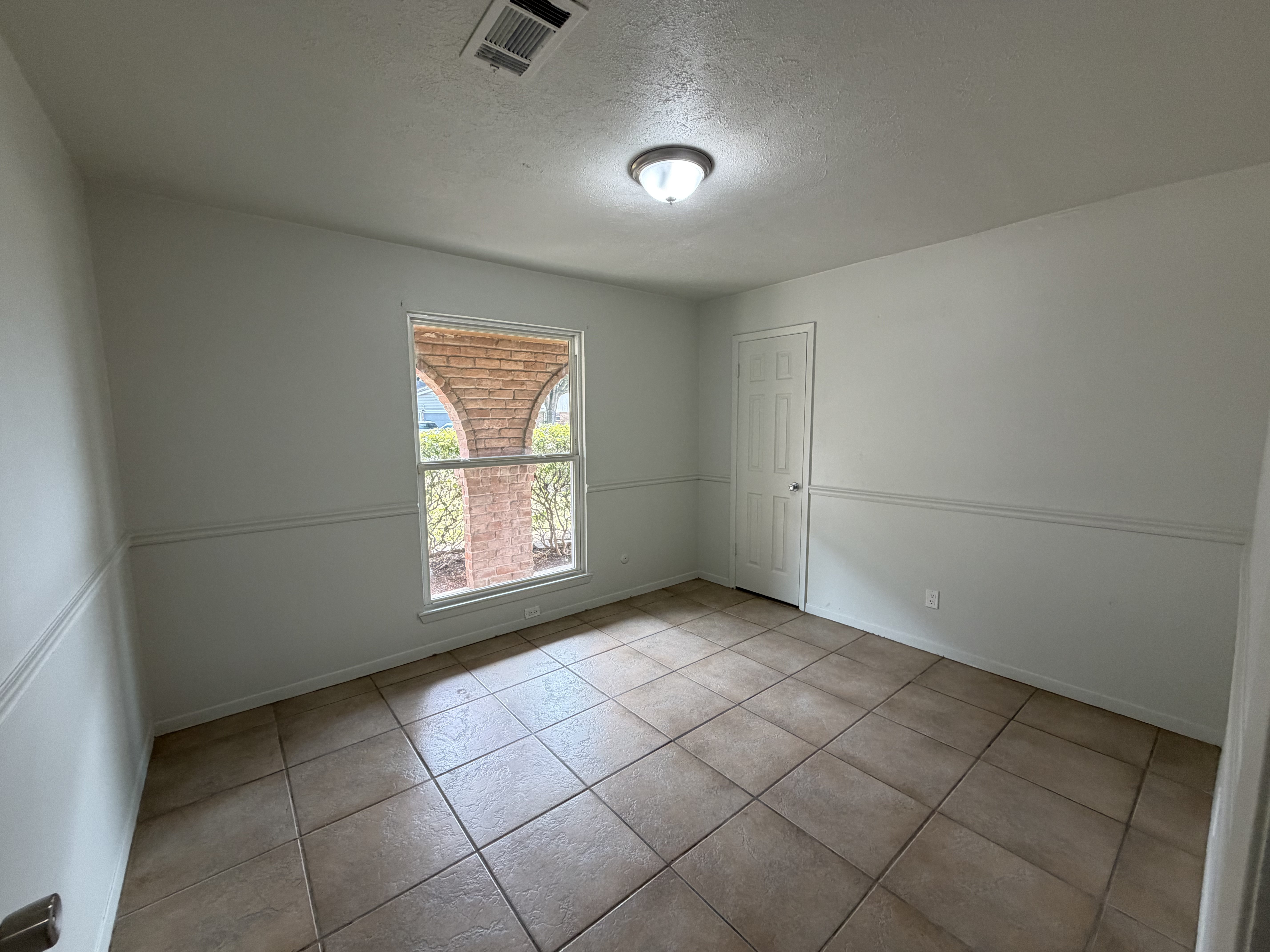 Photo 14 of 18 of 3206 Brookdale Ct, Deer Park, TX