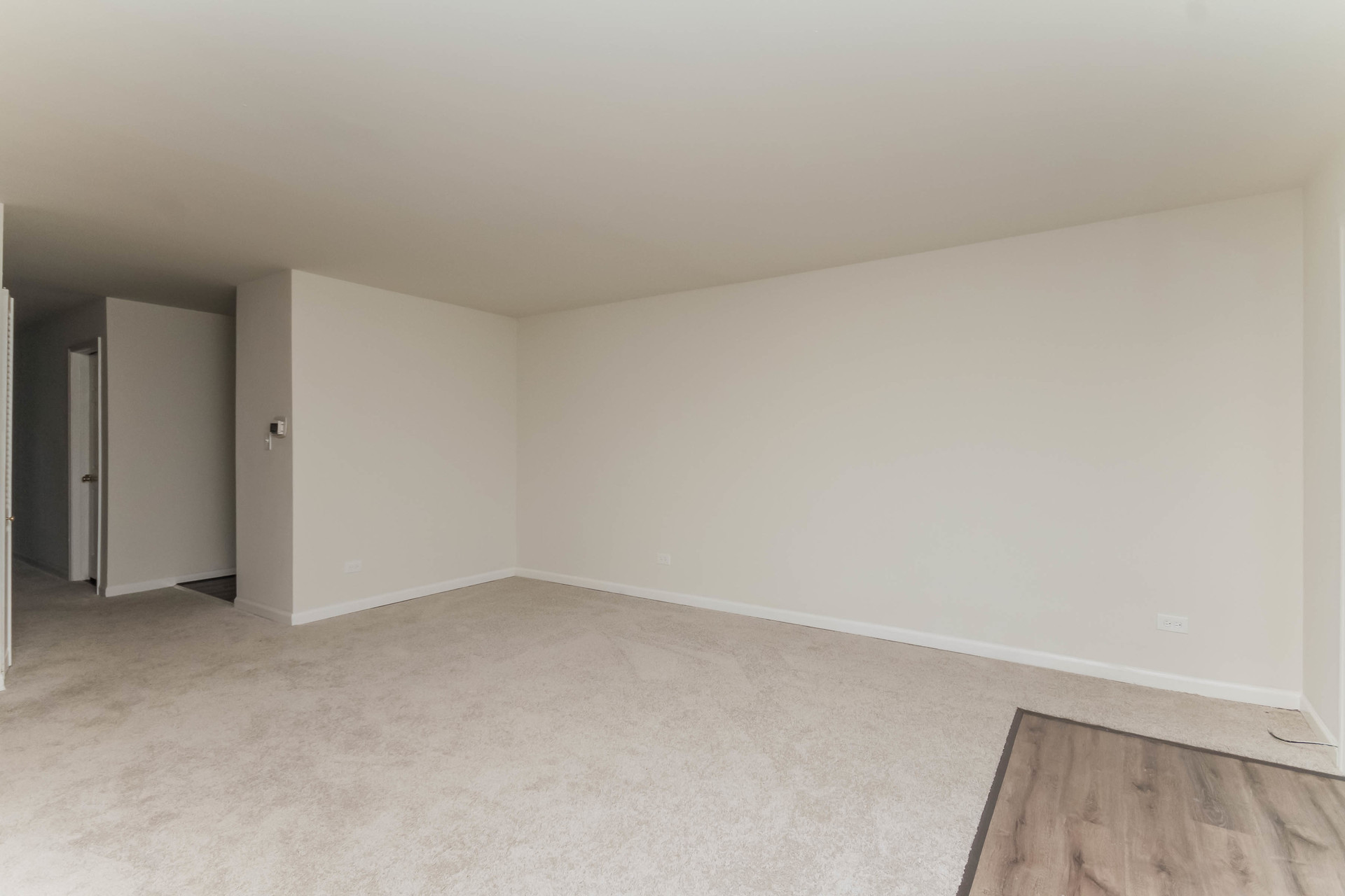 Photo 19 of 42 of 4133 193rd St, Country Club Hills, IL