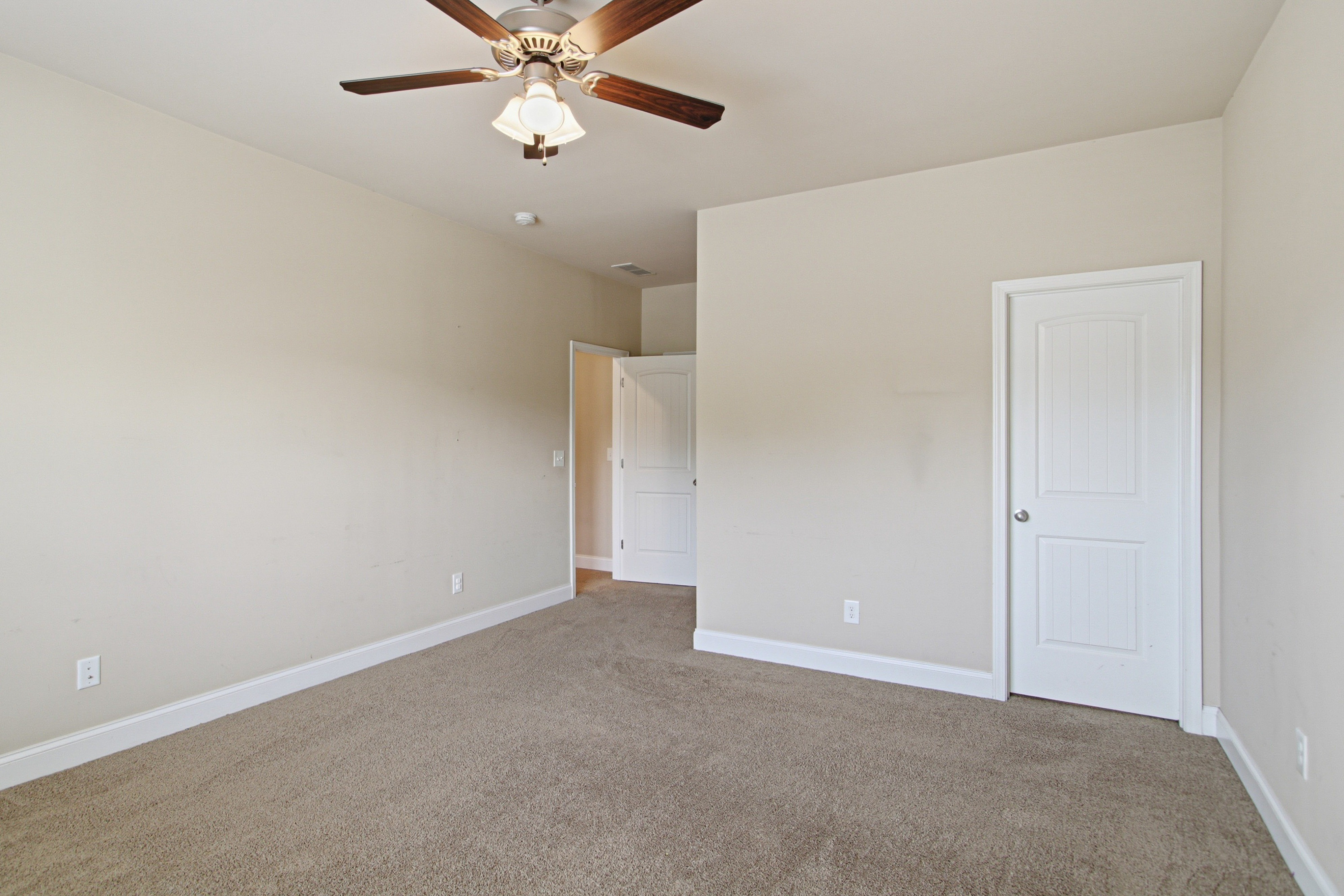 Photo 23 of 41 of 114 Madison St, Canton, GA