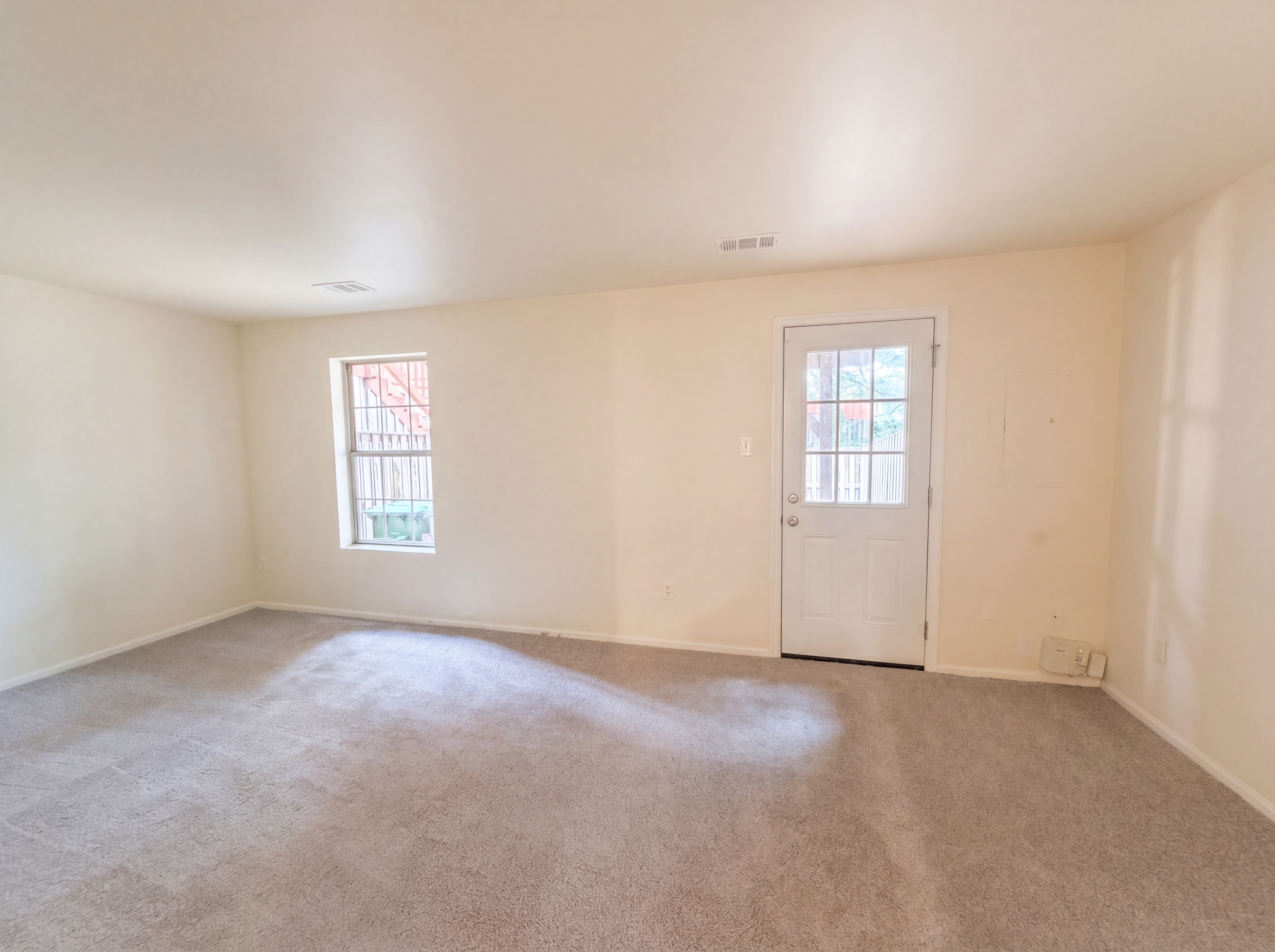 Photo 13 of 53 of 8641 Centerton Ln, Manassas, VA