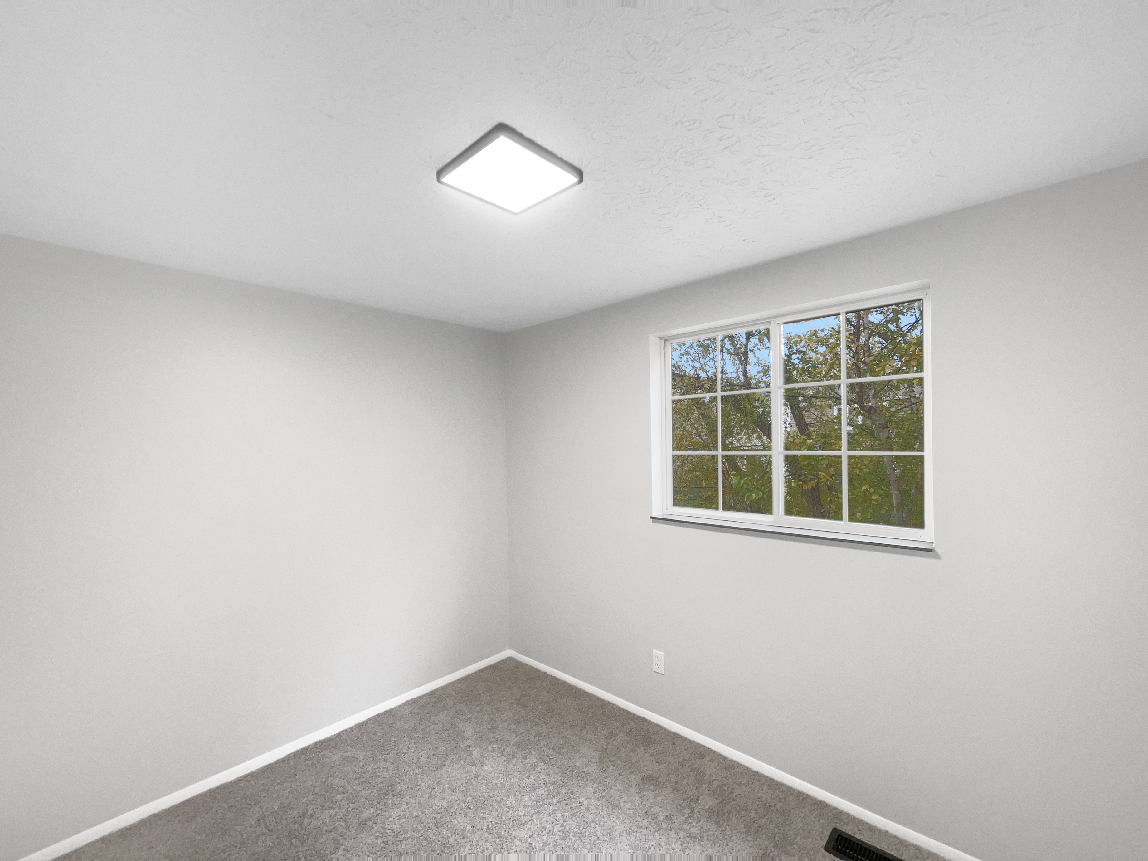 Photo 15 of 22 of 2898 Mossy Brink Ct, Maineville, OH