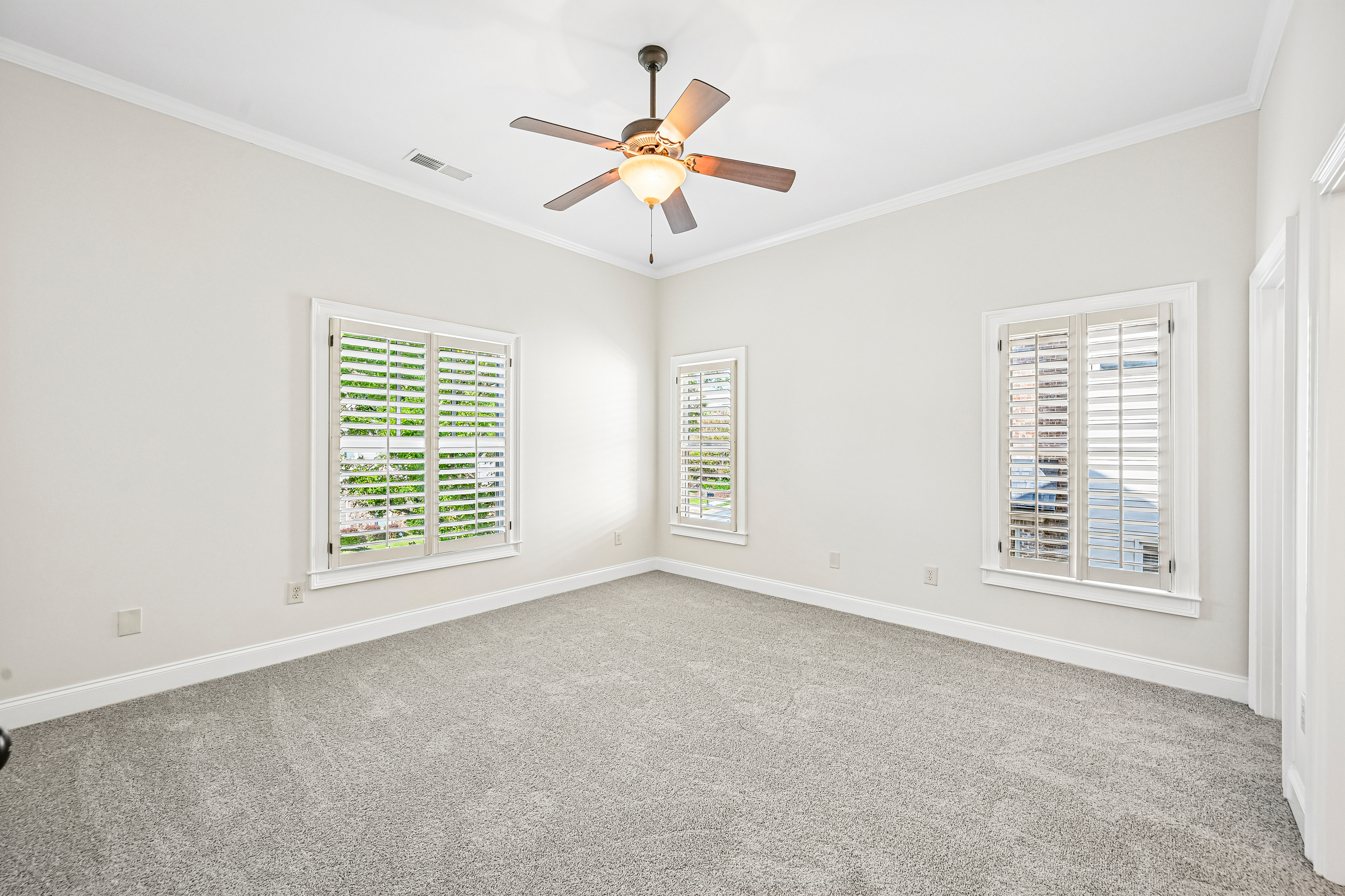Photo 27 of 59 of 3250 Camellia Ln, Suwanee, GA