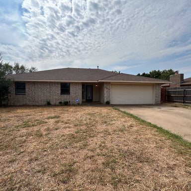 Property photo 1 of 3206 Lansbrook Ct