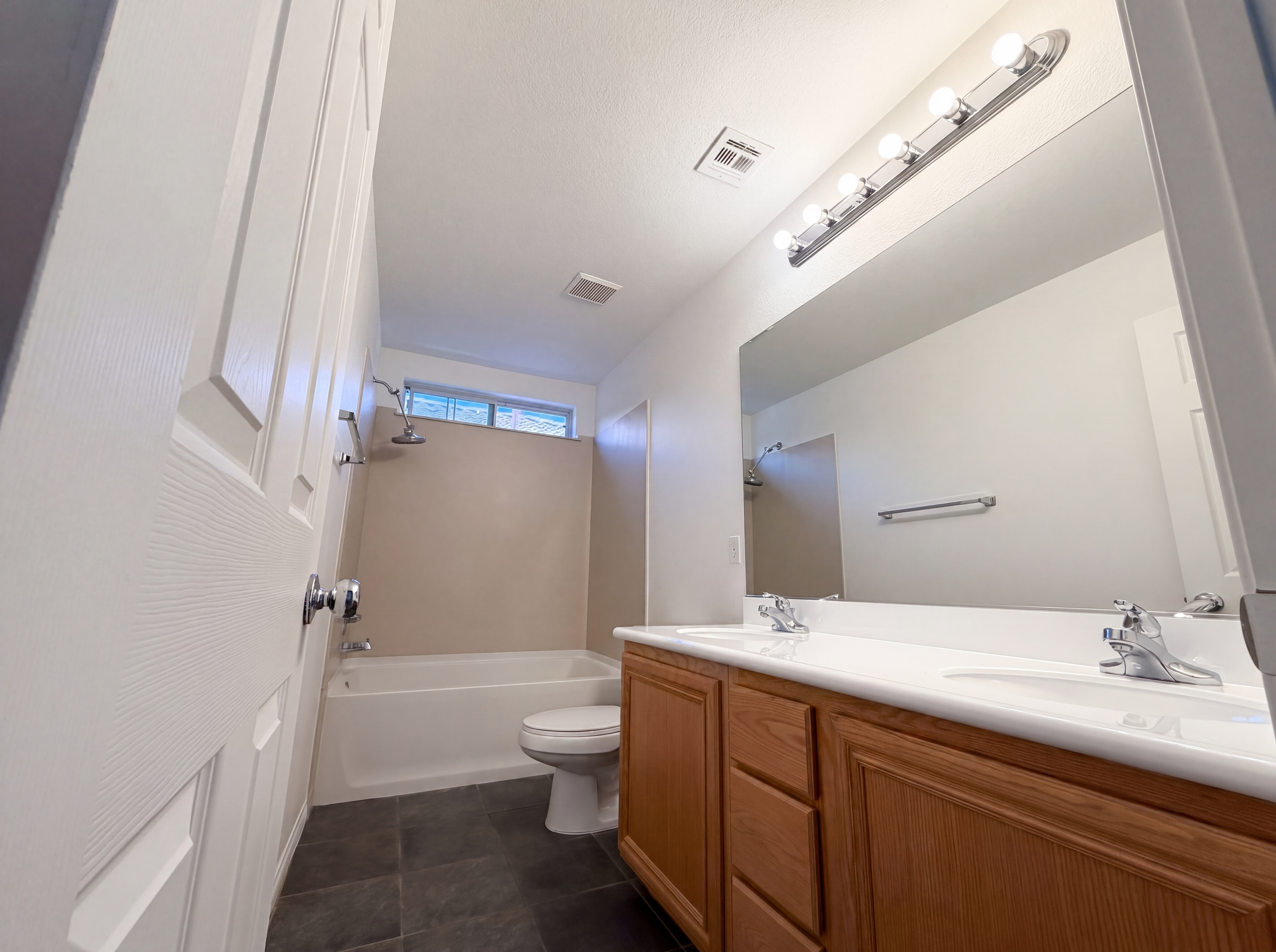Photo 34 of 44 of 3216 Bonassola Ave, North Las Vegas, NV