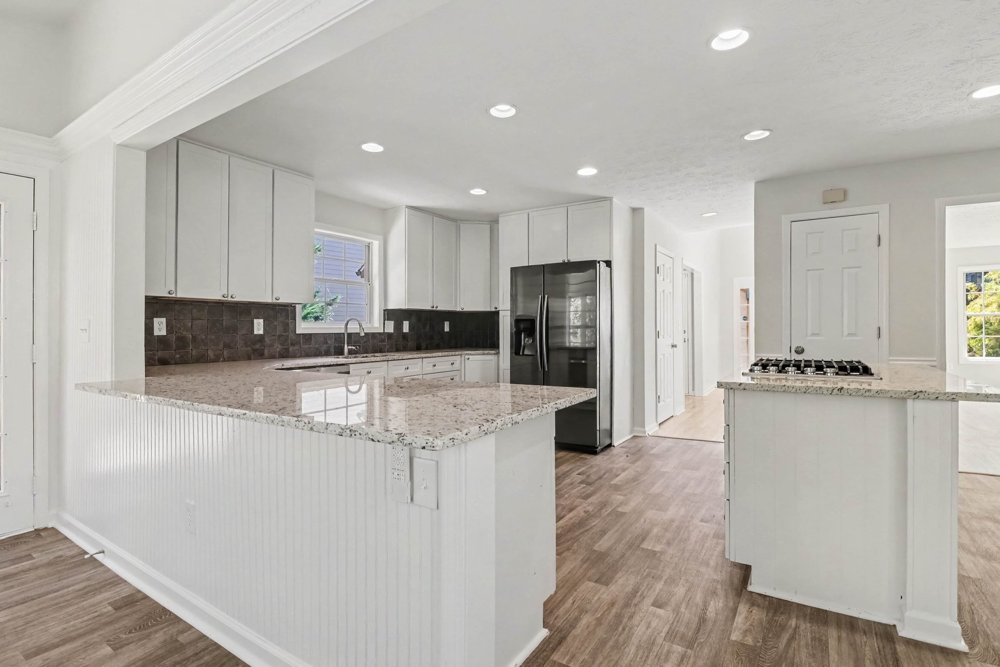 Photo 2 of 38 of 2859 Savannah Walk Ln, Suwanee, GA