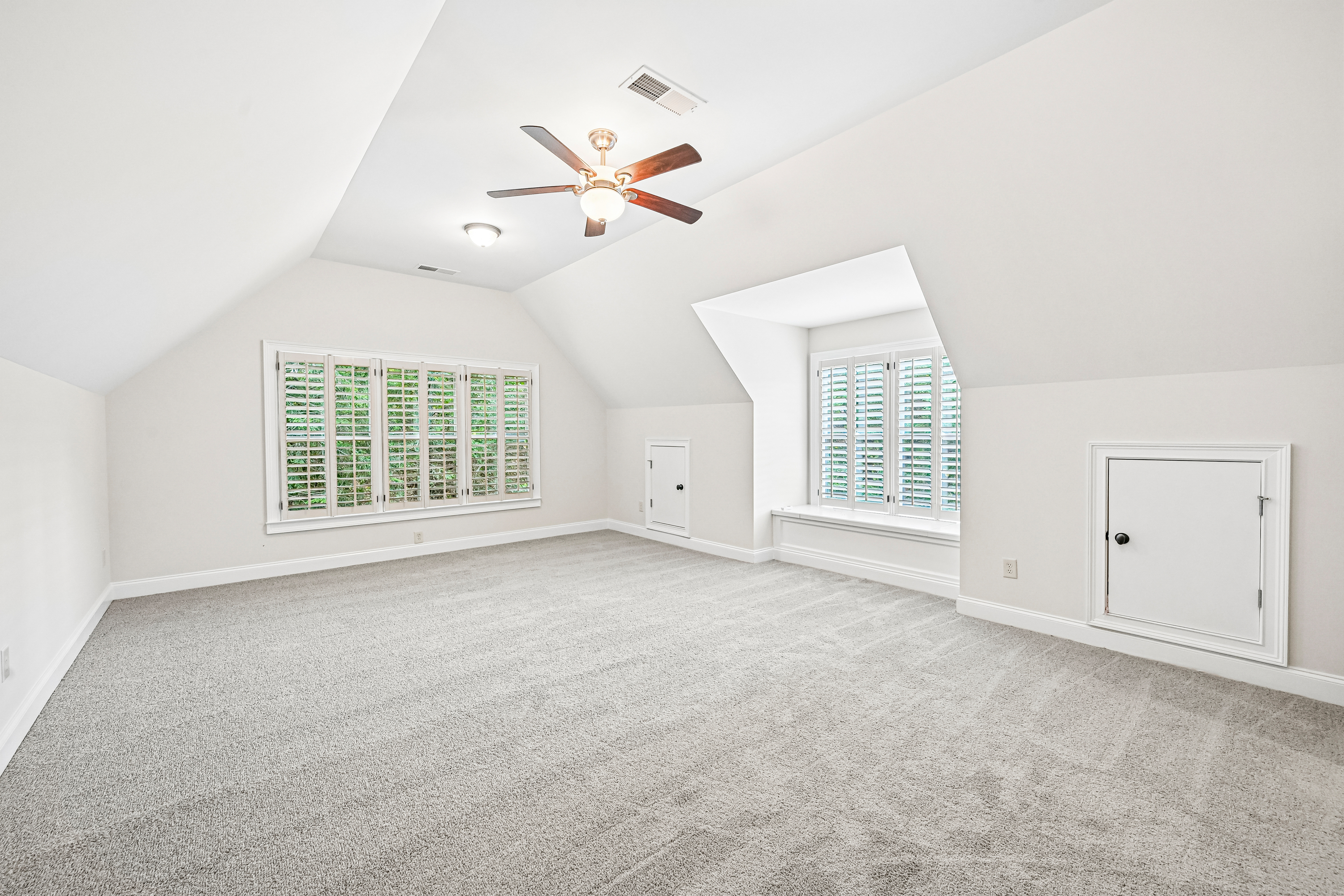 Photo 31 of 59 of 3250 Camellia Ln, Suwanee, GA