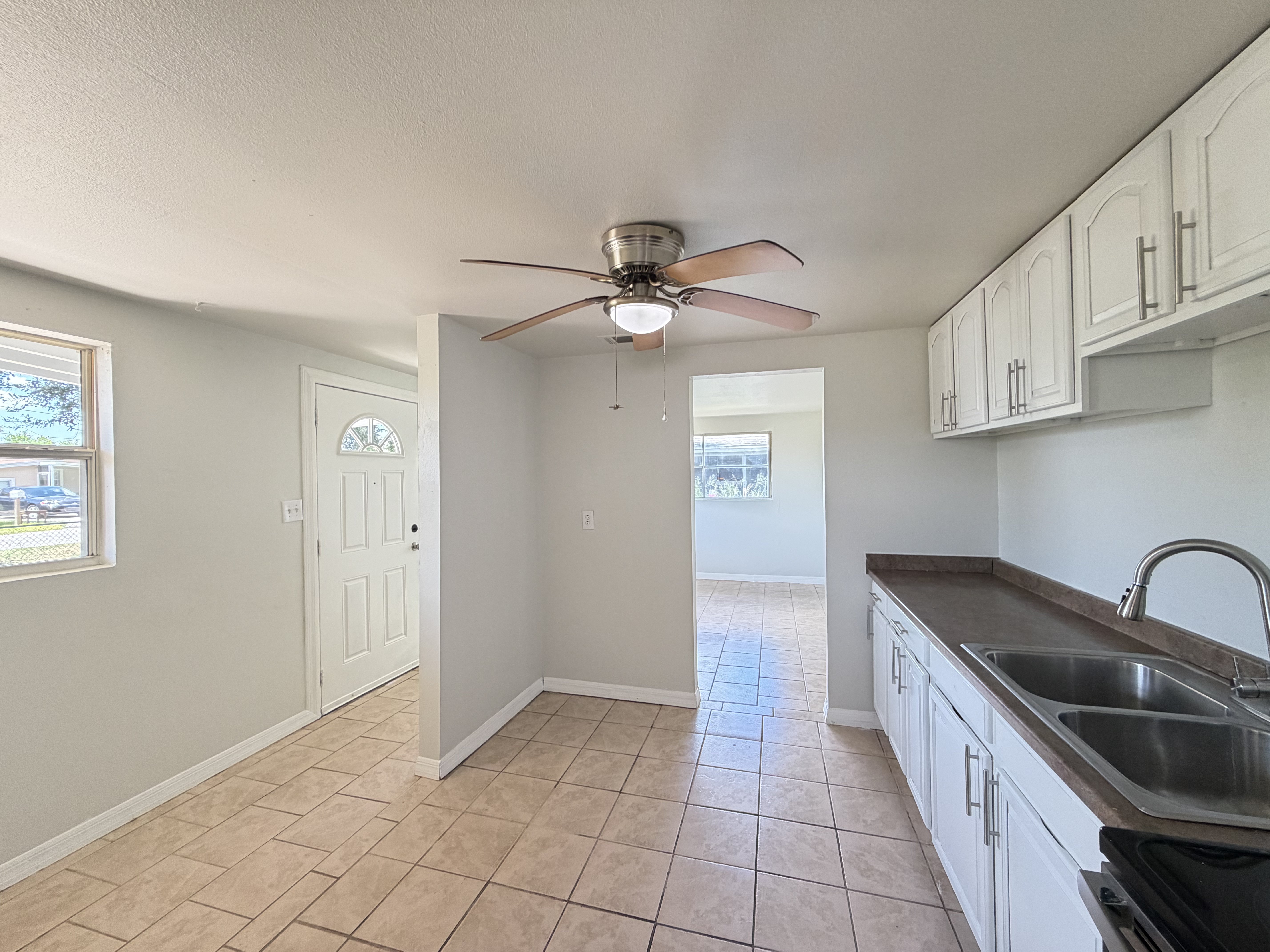 Photo 13 of 17 of 2213 Bouyer St, Lake Wales, FL