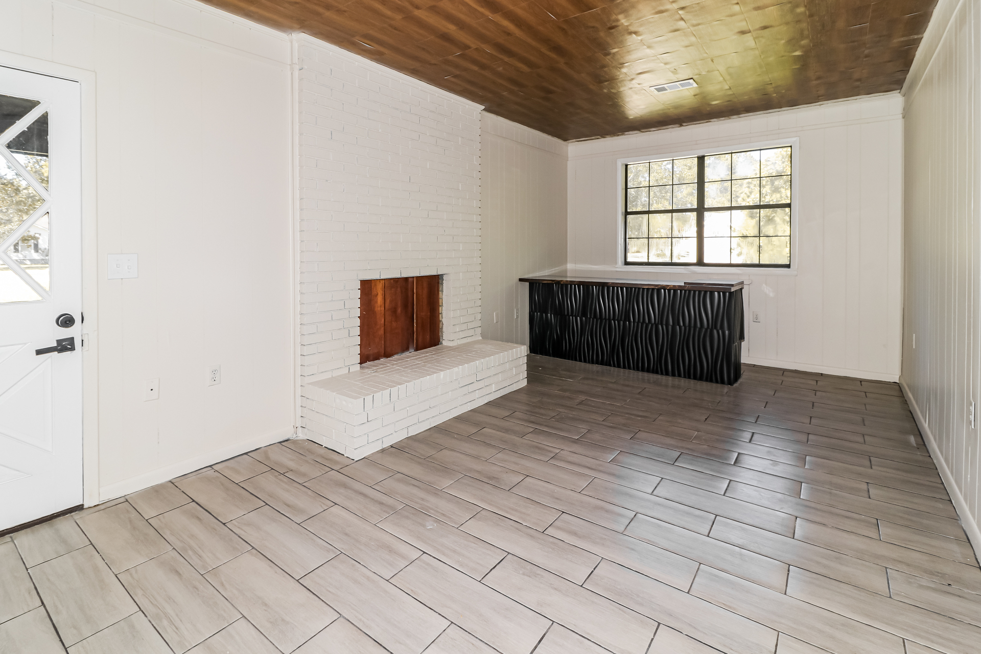 Photo 3 of 19 of 104 Adon St, Reidsville, GA