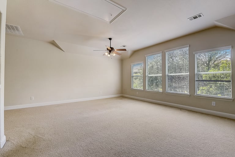 Photo 20 of 42 - 8305 Foothill Dr, Plano, TX 75024