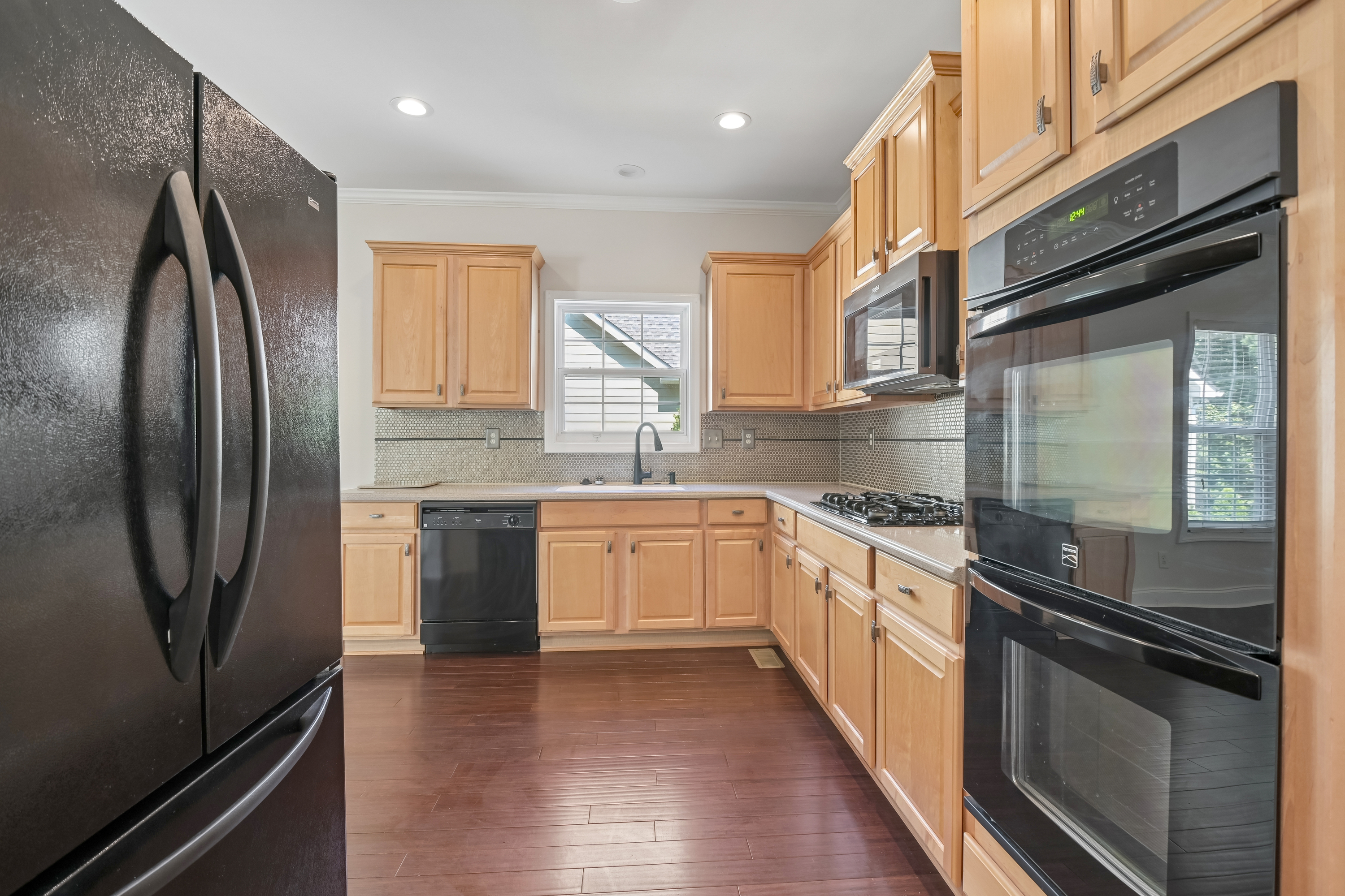 Photo 2 of 32 of 4564 Austin Hills Dr, Suwanee, GA