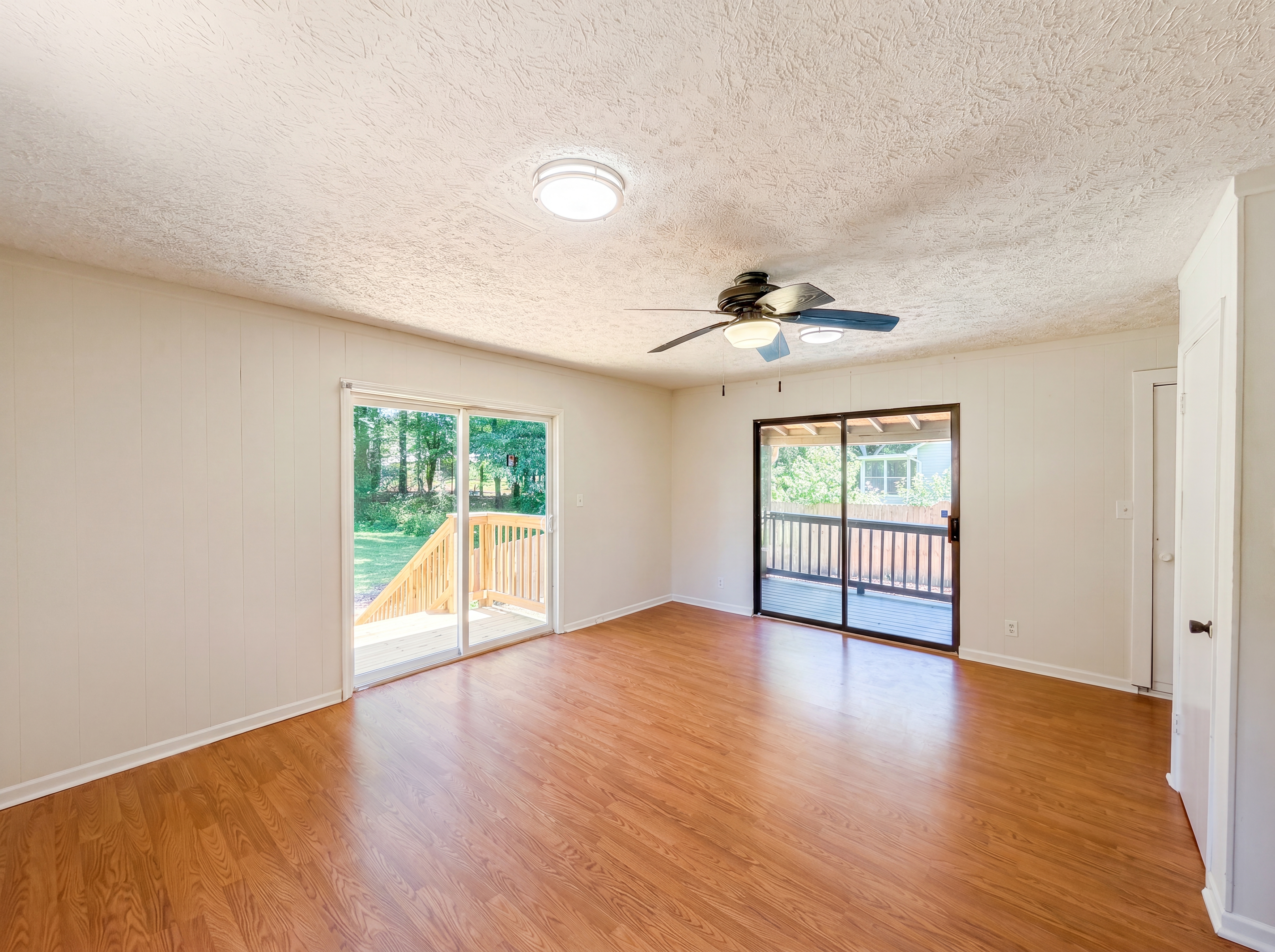 Photo 11 of 27 of 104 Belair Ln, Stockbridge, GA