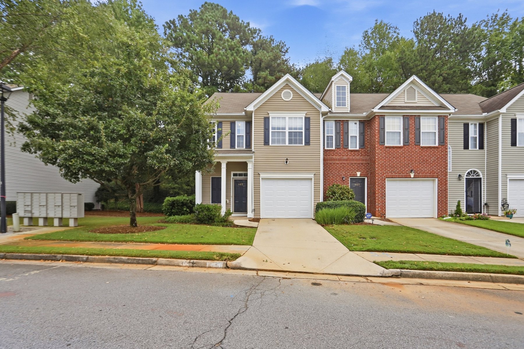 Photo 1 of 465 Lantern Wood Dr