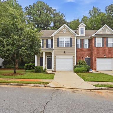 Property photo 1 of 465 Lantern Wood Dr